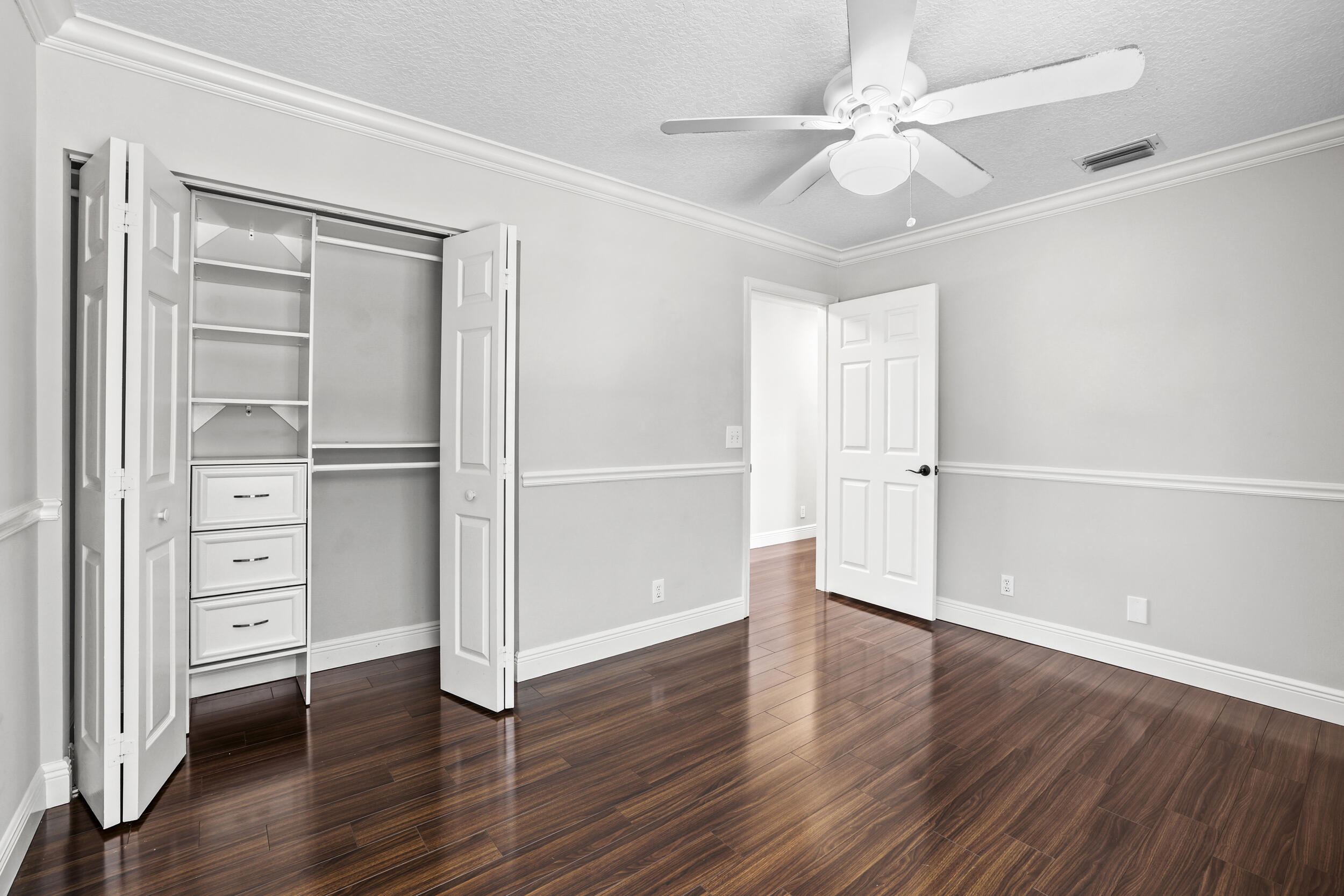 6878 NW 33rd, Margate FL 33063