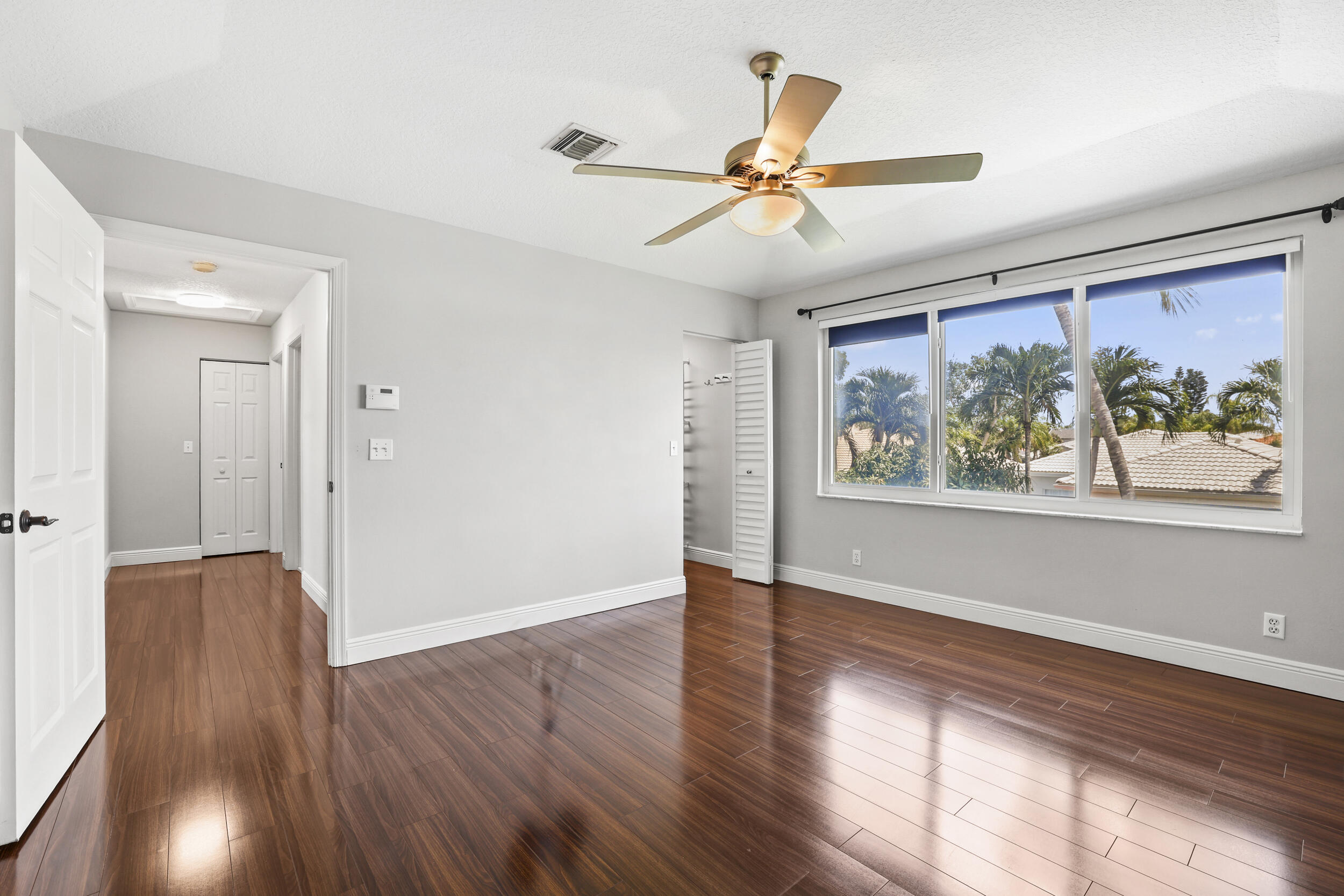 6878 NW 33rd, Margate FL 33063