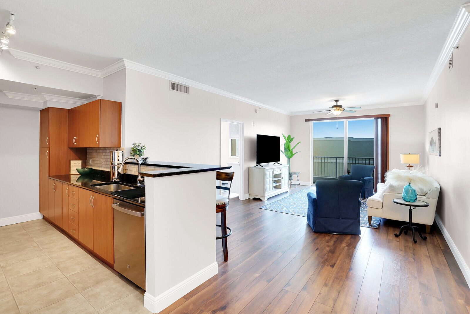 804 E Windward, Lantana FL 33462