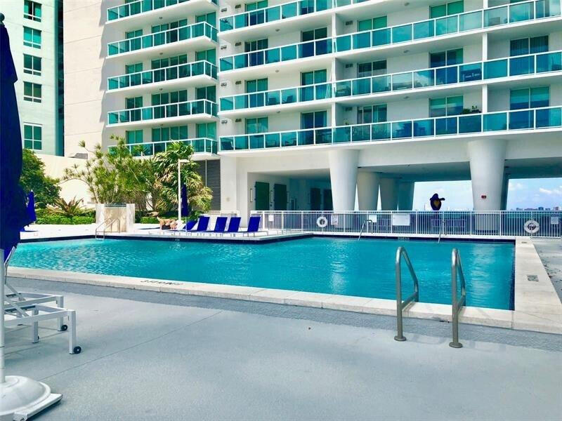 1800 N Bayshore #1610, Miami FL 33132