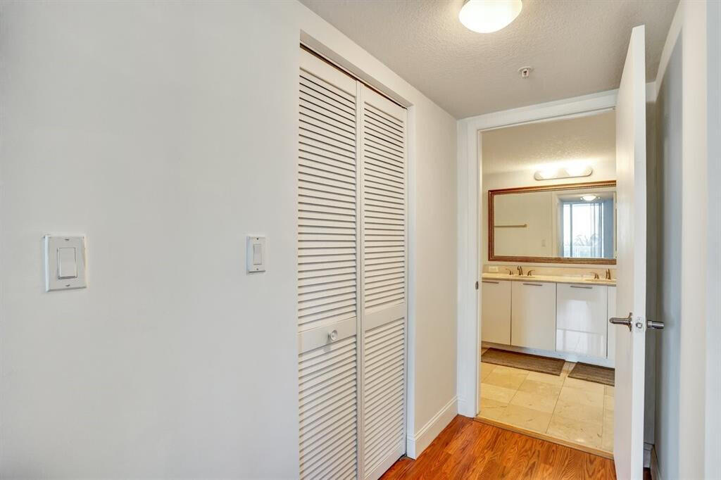 1800 N Bayshore #1610, Miami FL 33132