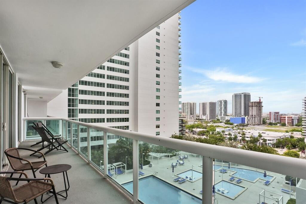 1800 N Bayshore #1610, Miami FL 33132