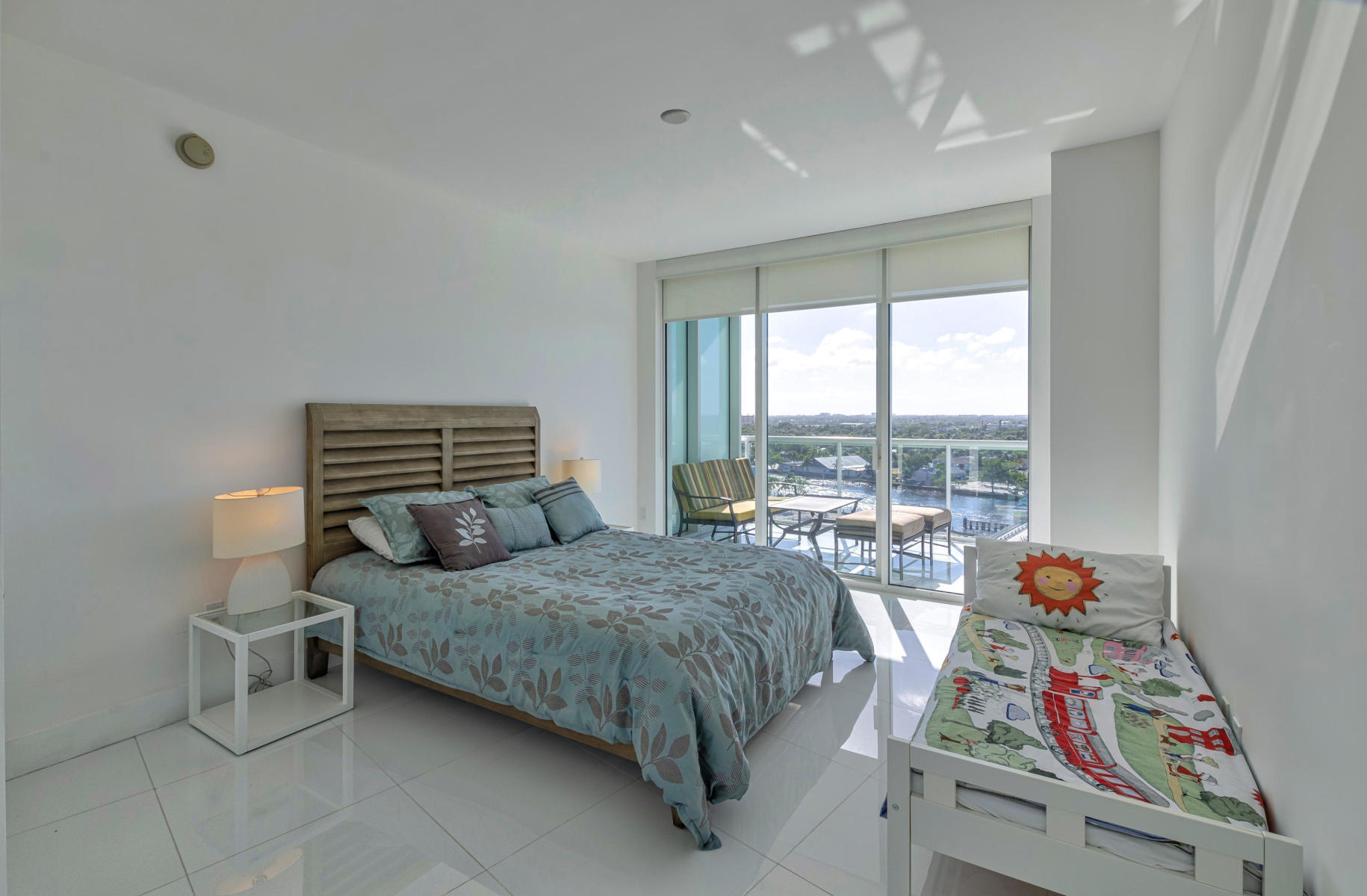 1 N Ocean #913, Pompano Beach FL 33062
