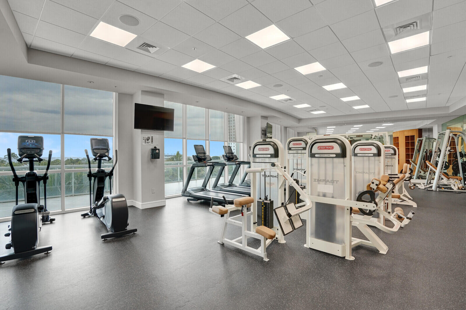 1 N Ocean #913, Pompano Beach FL 33062