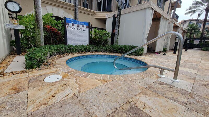 4445 El Mar #303, Lauderdale By The Sea FL 33308