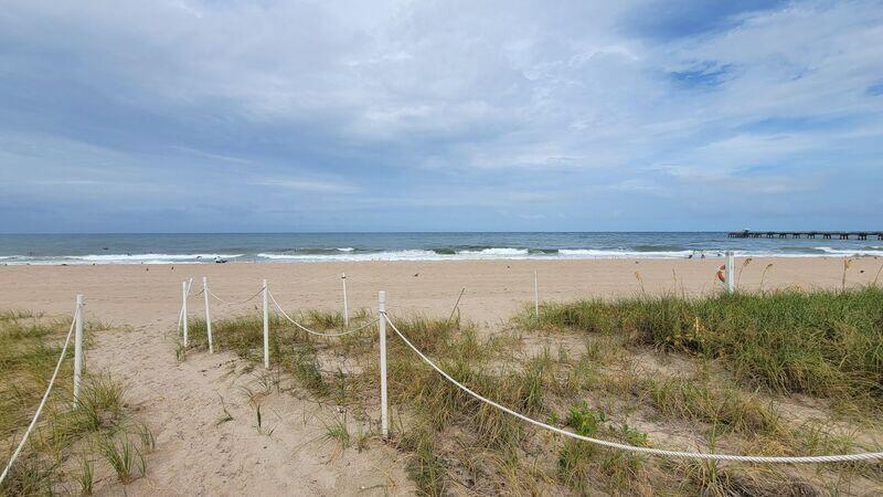 4445 El Mar #303, Lauderdale By The Sea FL 33308