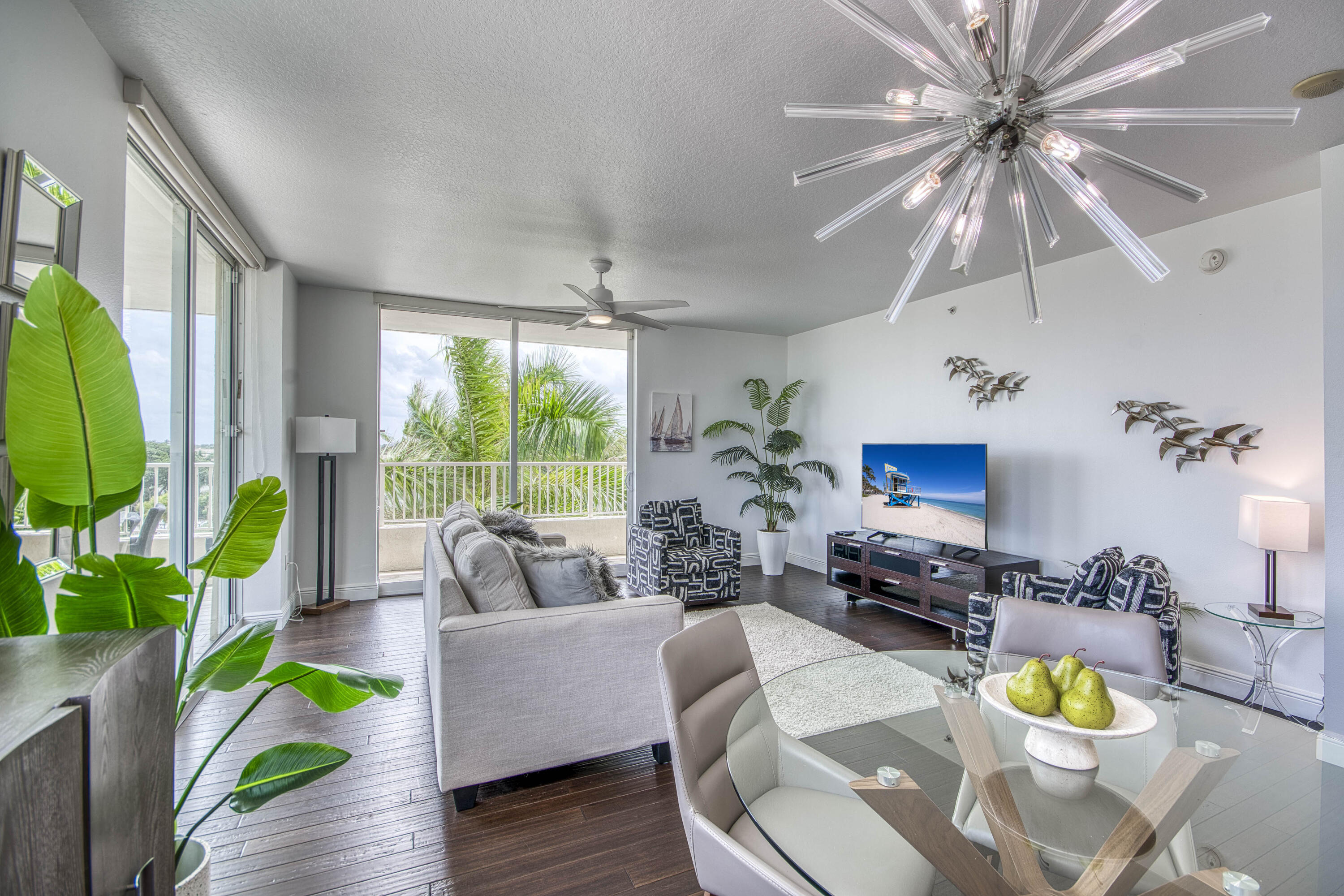 100 NE 6th #407, Boynton Beach FL 33435