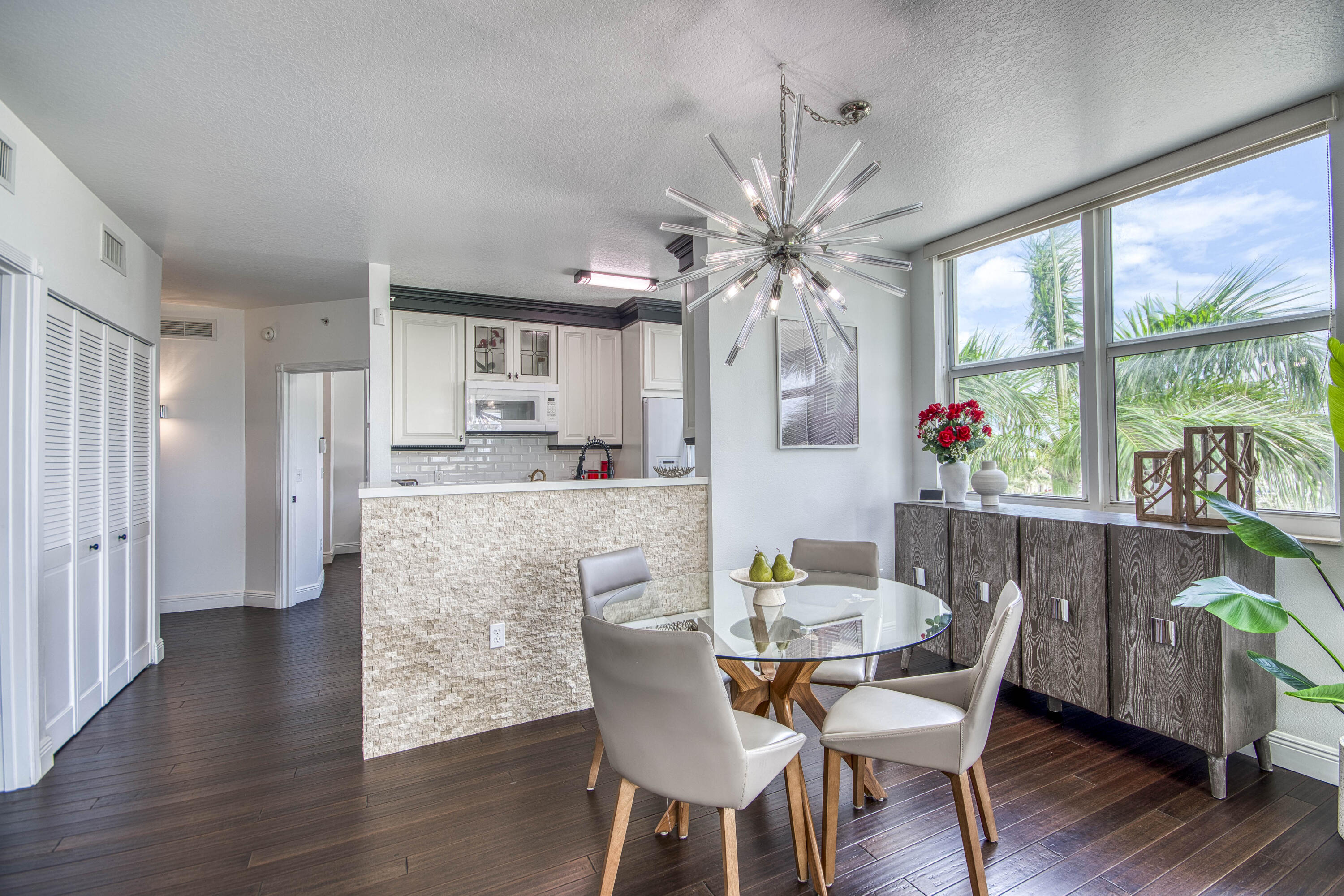 100 NE 6th #407, Boynton Beach FL 33435