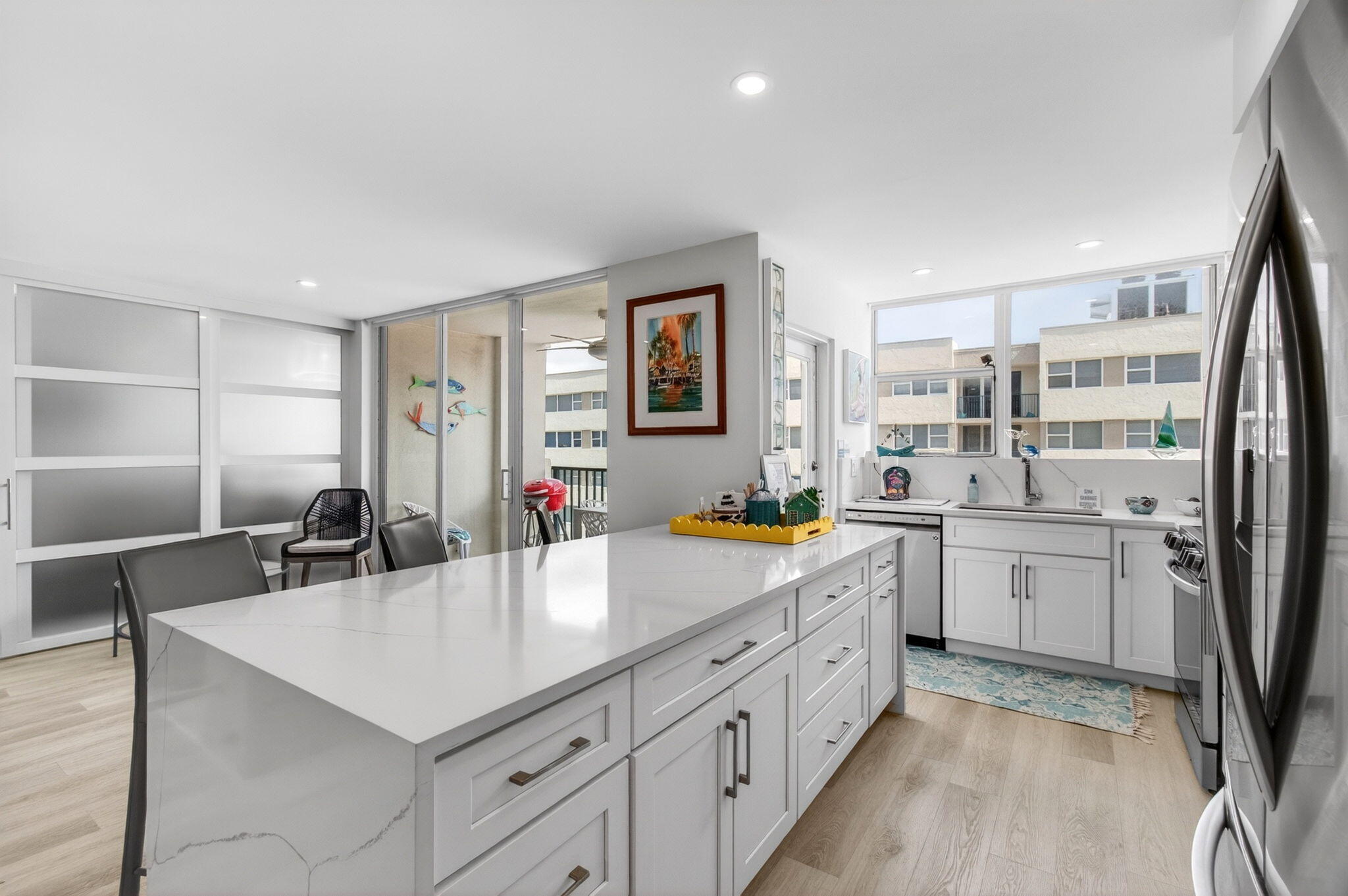 1236 Hillsboro Mile #406, Hillsboro Beach FL 33062