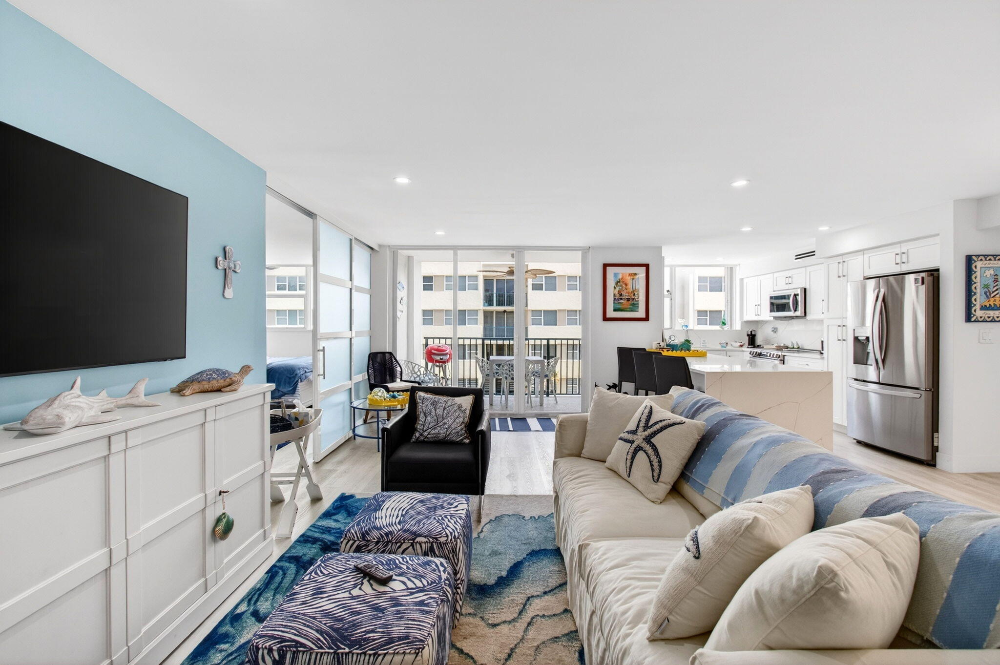 1236 Hillsboro Mile #406, Hillsboro Beach FL 33062