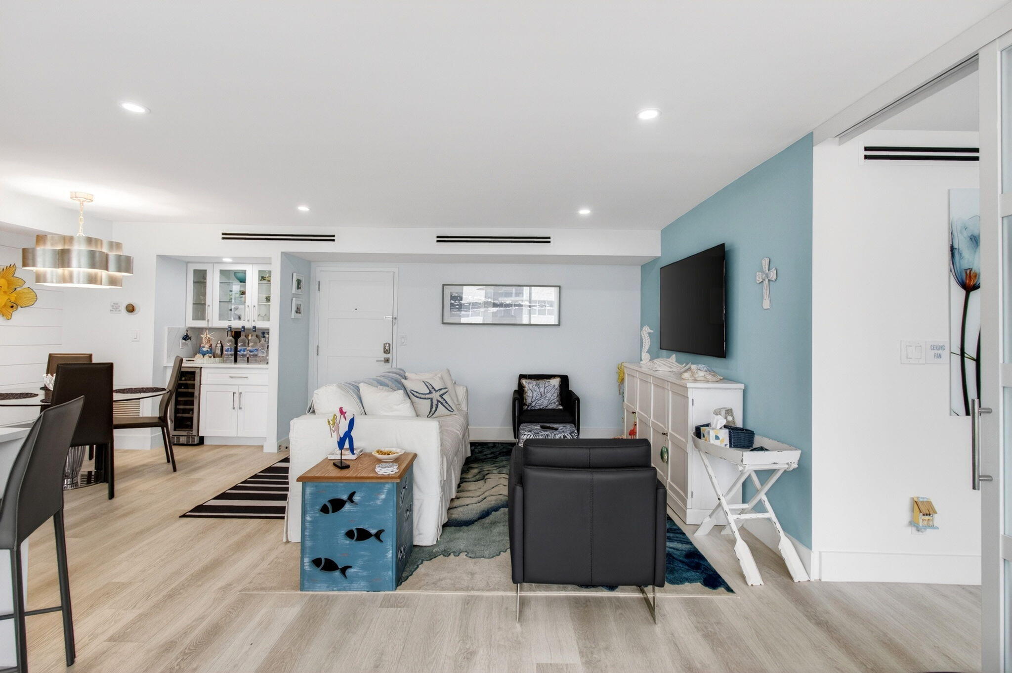 1236 Hillsboro Mile #406, Hillsboro Beach FL 33062