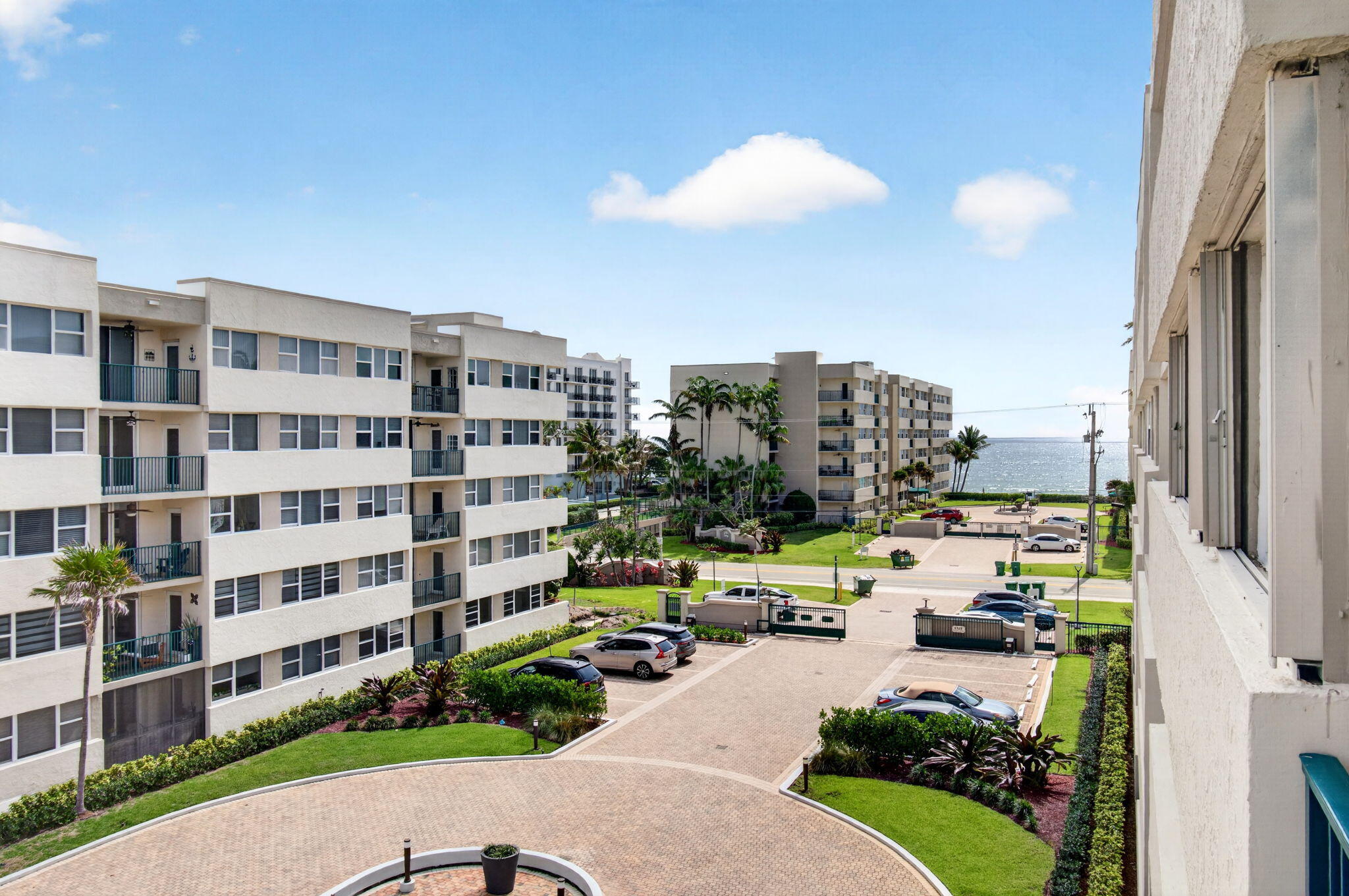 1236 Hillsboro Mile #406, Hillsboro Beach FL 33062