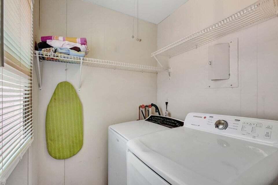 614 Holly #1, Palm Beach Gardens FL 33410