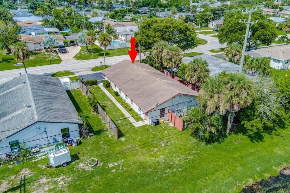614 Holly #1, Palm Beach Gardens FL 33410