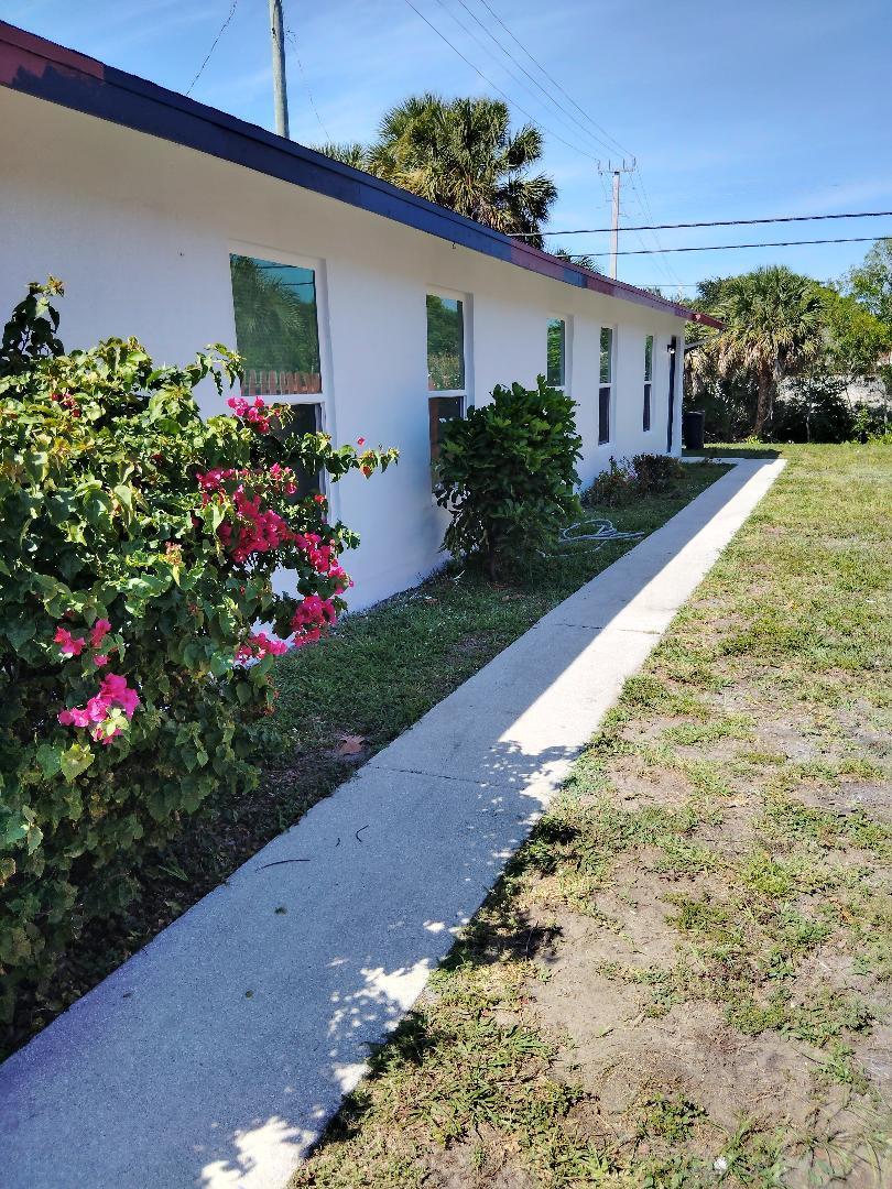 614 Holly #1, Palm Beach Gardens FL 33410