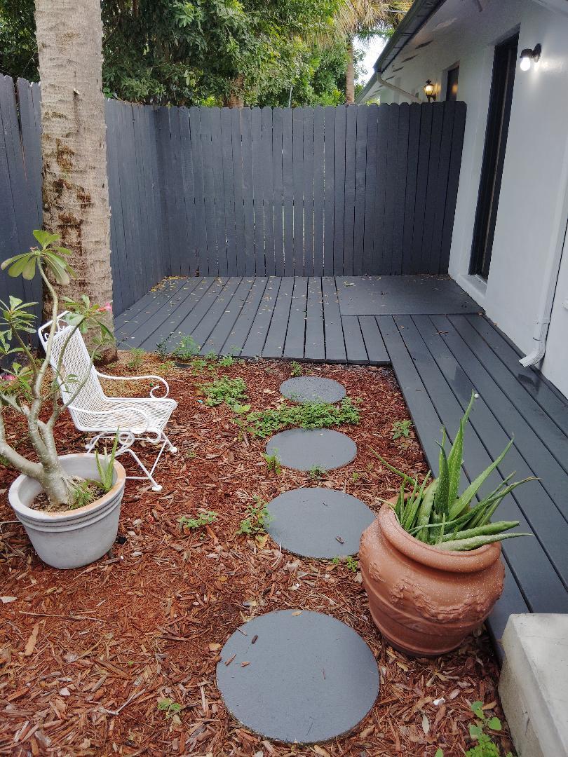 614 Holly #1, Palm Beach Gardens FL 33410