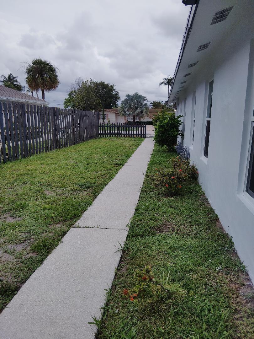 614 Holly #1, Palm Beach Gardens FL 33410