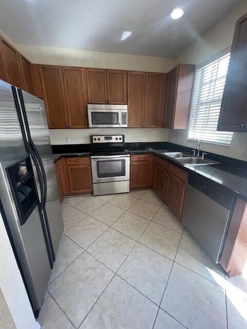 211 E Thatch Palm, Jupiter FL 33458