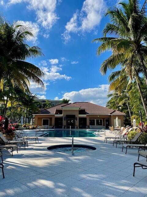 4907 Midtown #1211, Palm Beach Gardens FL 33418