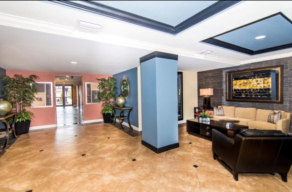 4907 Midtown #1211, Palm Beach Gardens FL 33418