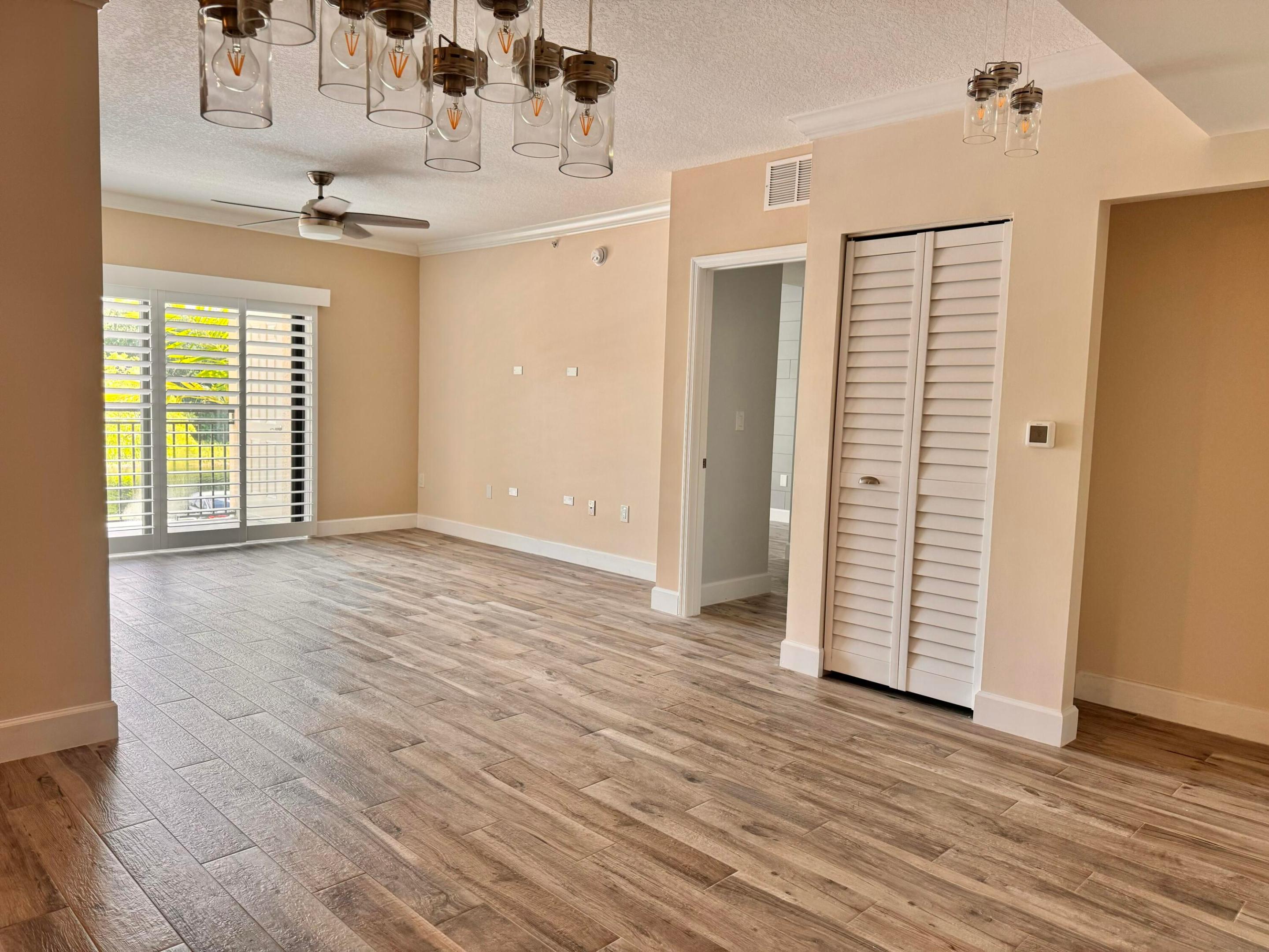 4907 Midtown #1211, Palm Beach Gardens FL 33418