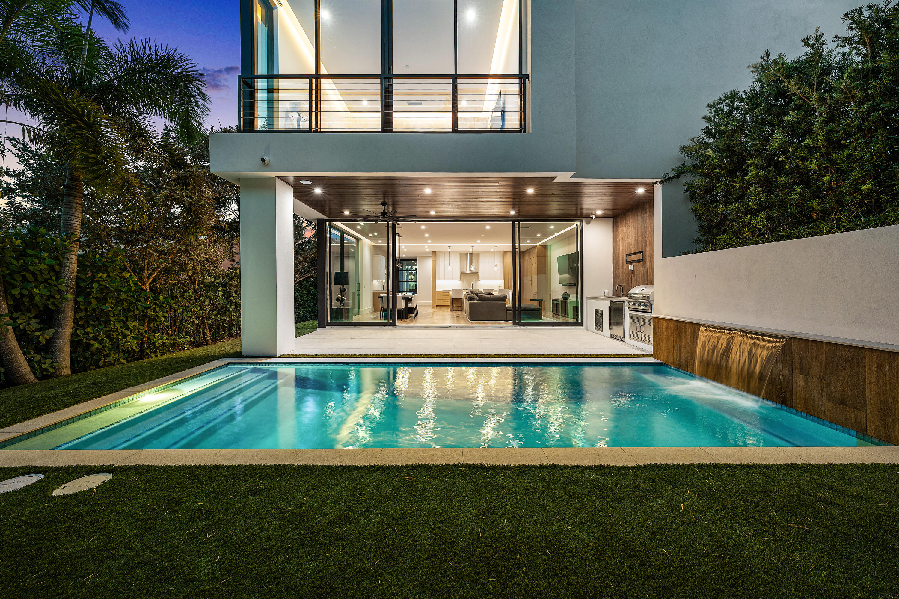 320 NE Wavecrest, Boca Raton FL 33432