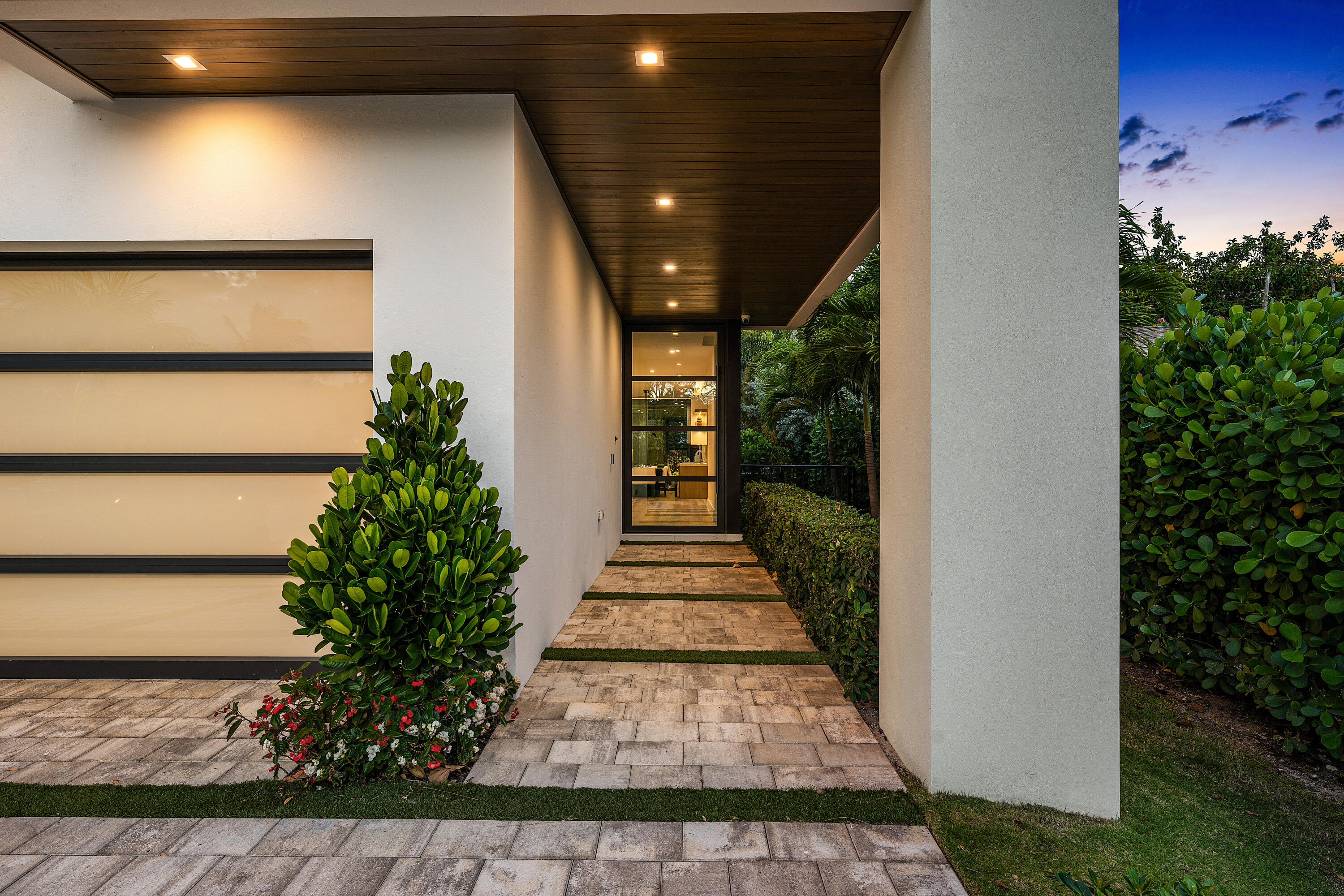 320 NE Wavecrest, Boca Raton FL 33432