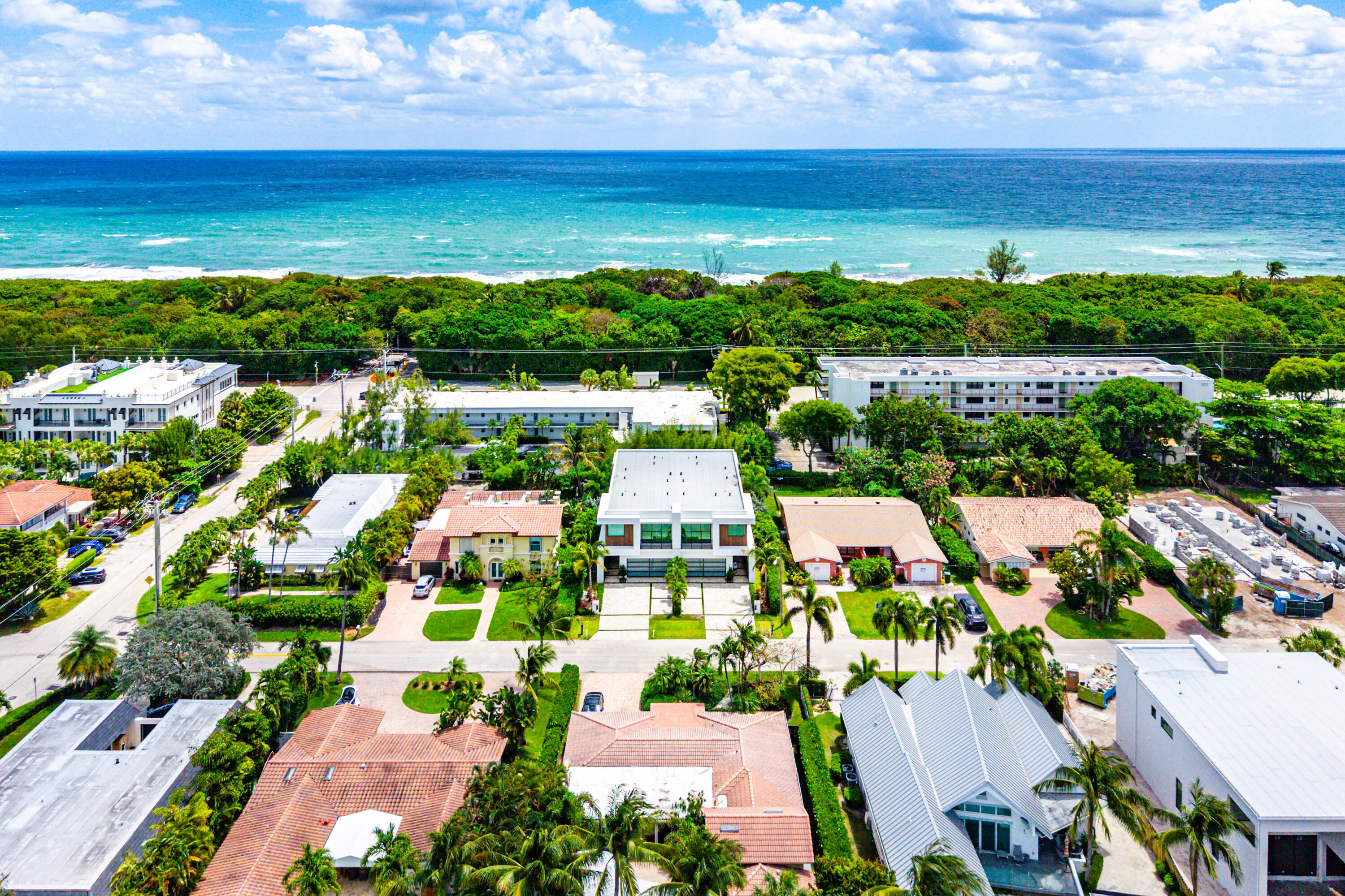 320 NE Wavecrest, Boca Raton FL 33432