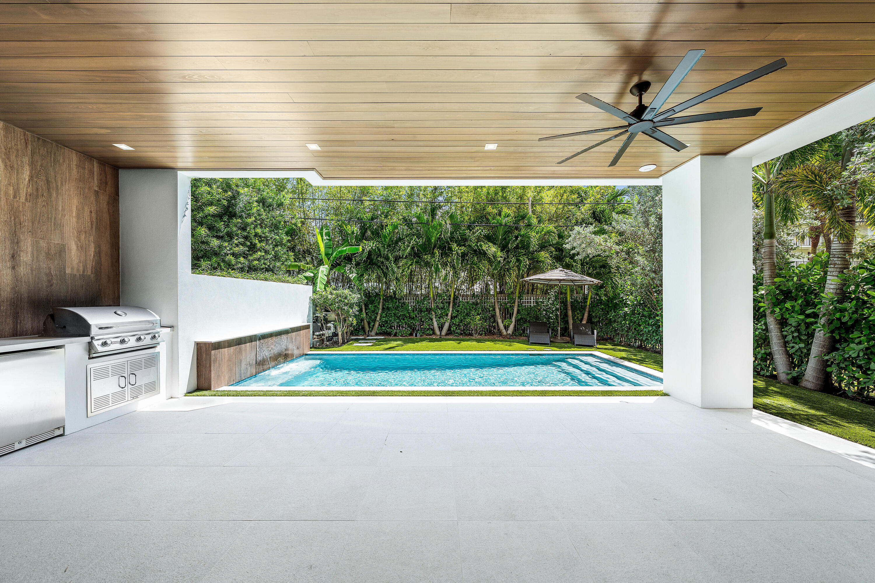 320 NE Wavecrest, Boca Raton FL 33432