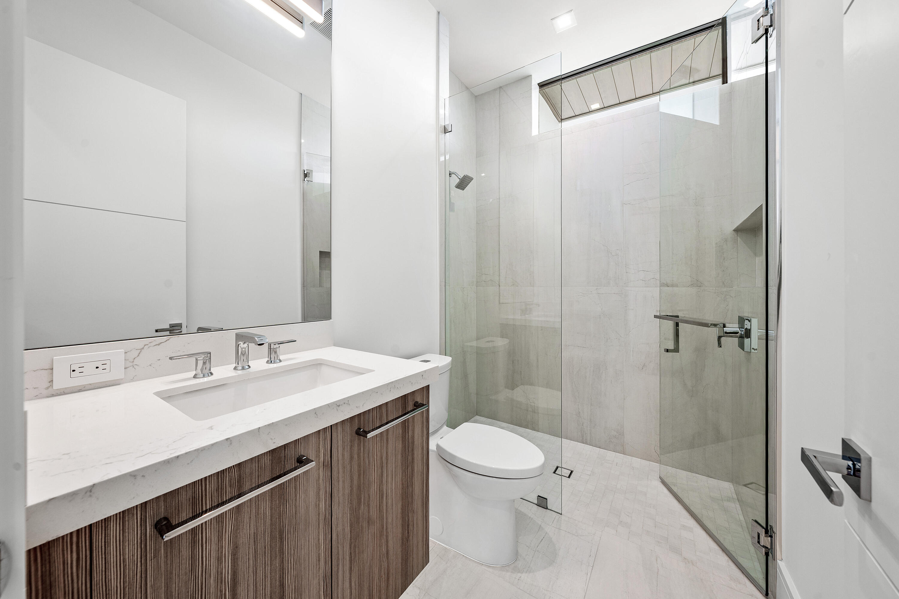 320 NE Wavecrest, Boca Raton FL 33432