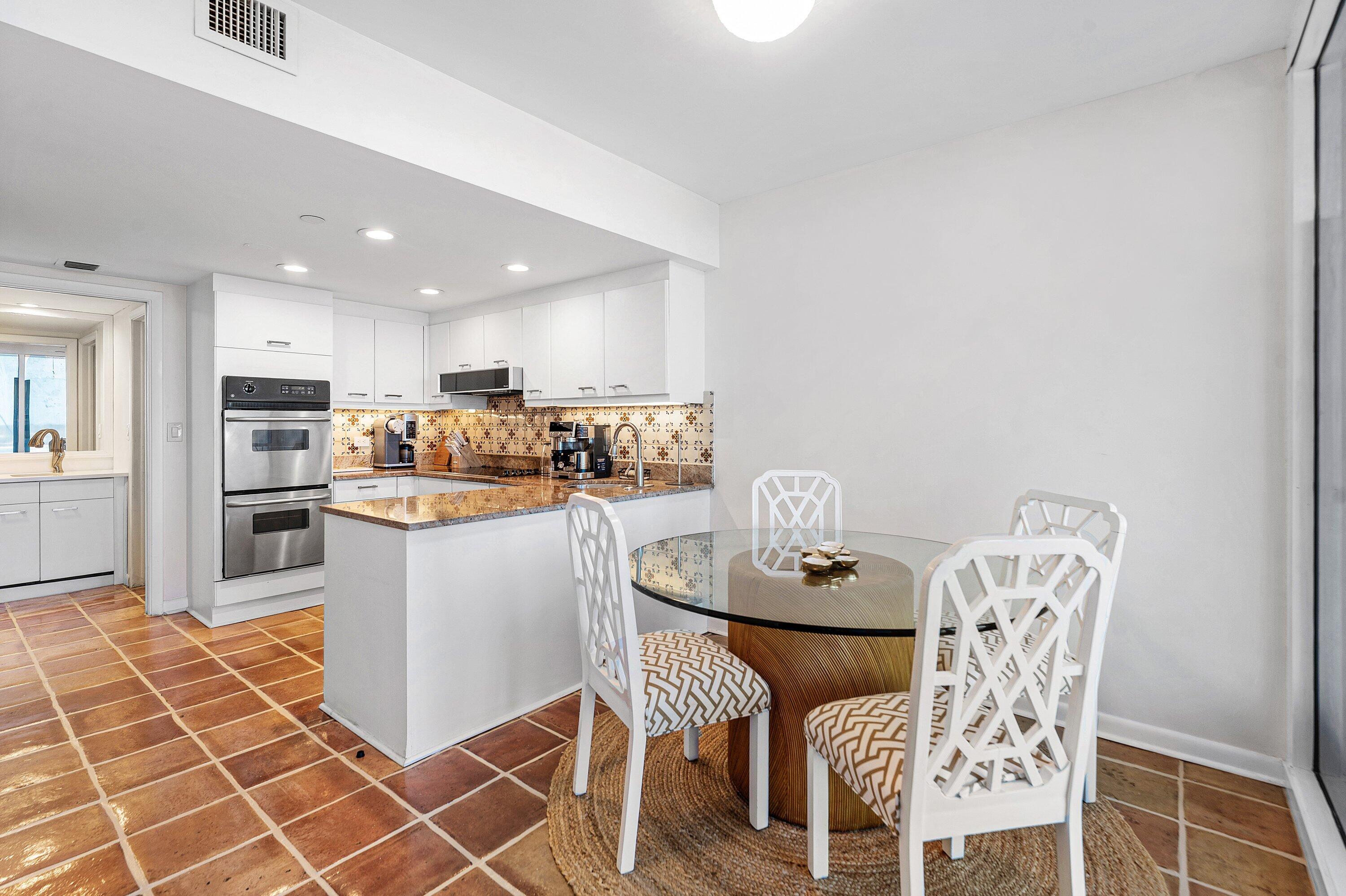 529 S Flagler #6g, West Palm Beach FL 33401