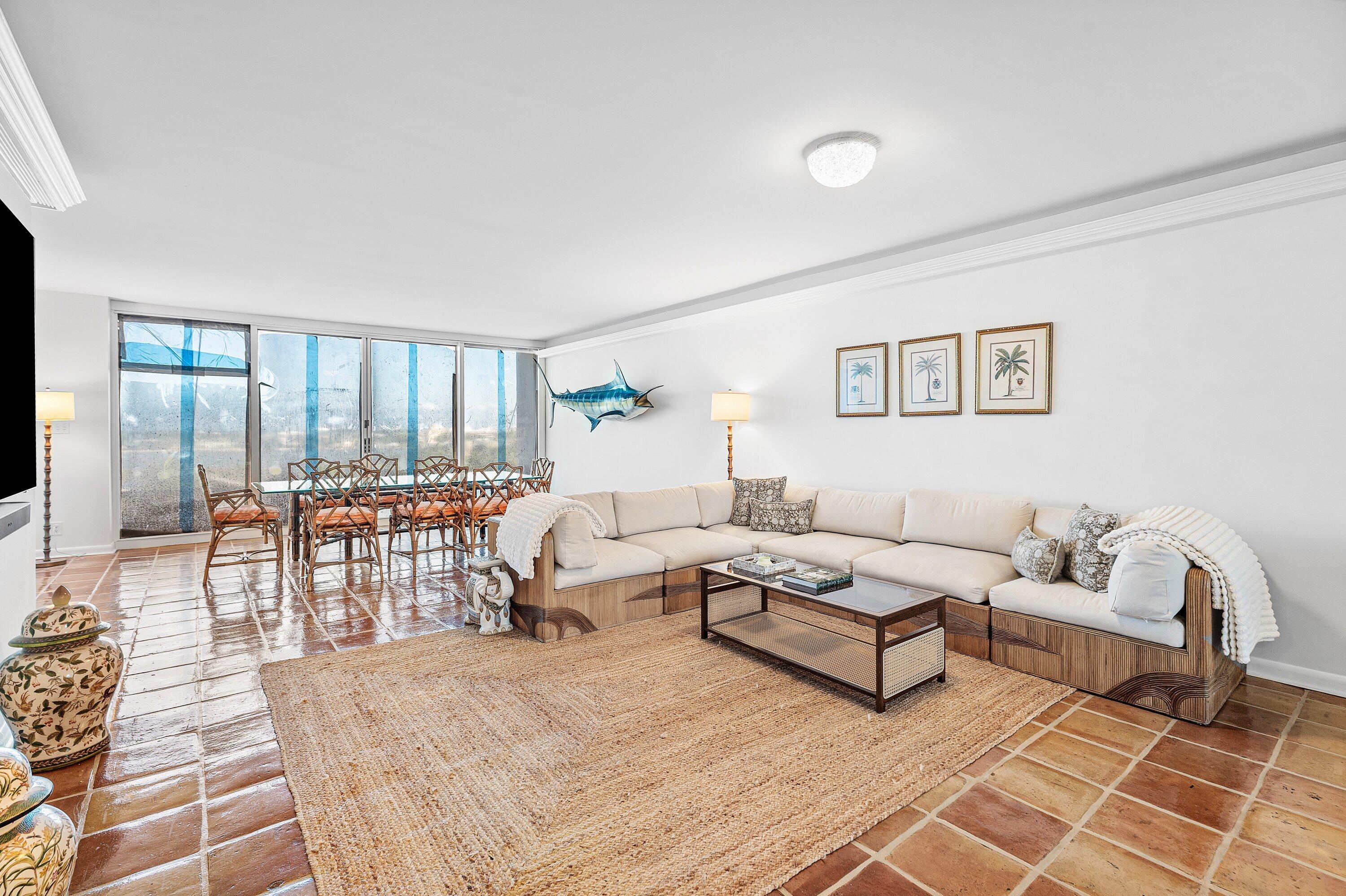 529 S Flagler #6g, West Palm Beach FL 33401