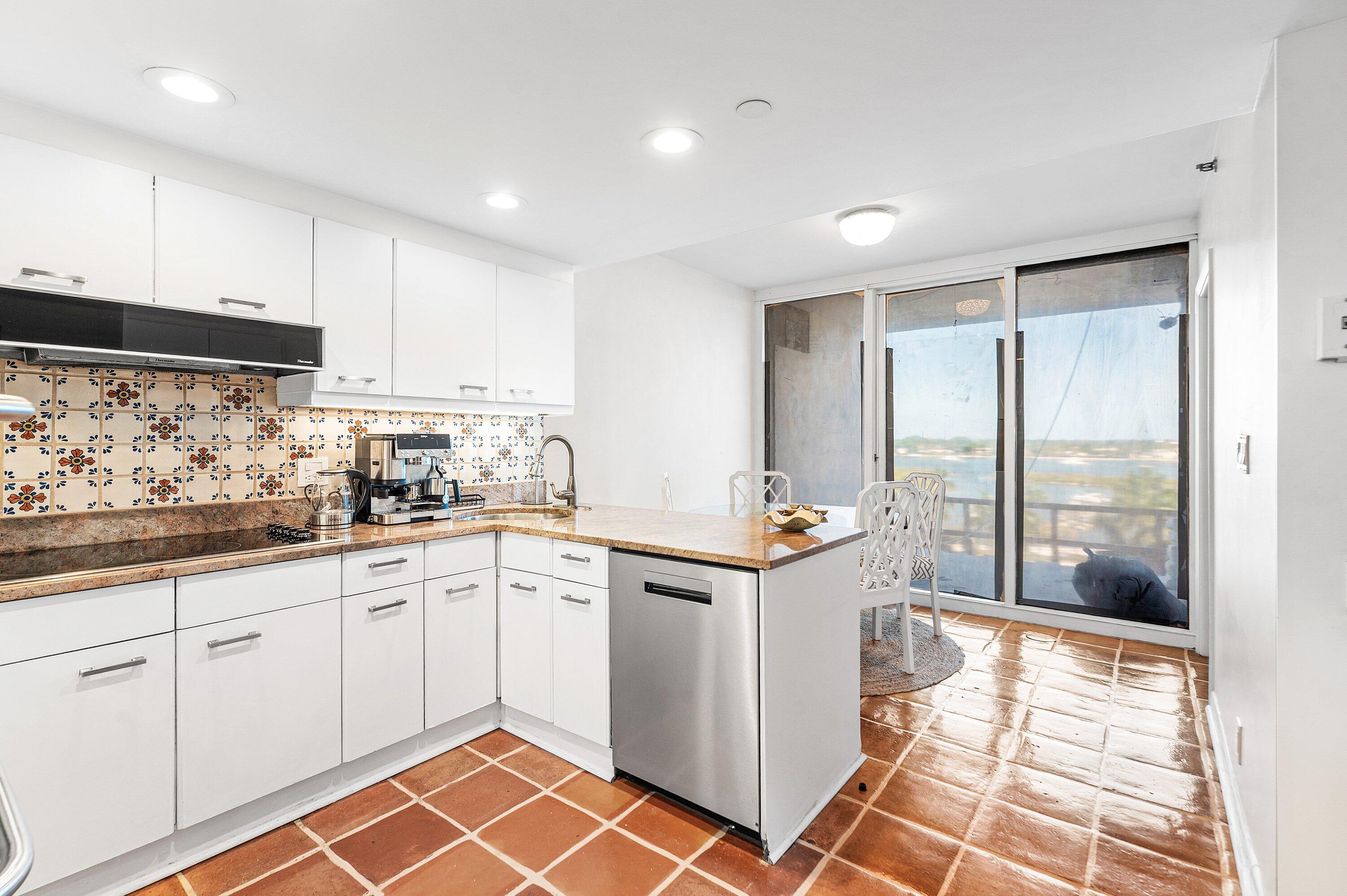 529 S Flagler #6g, West Palm Beach FL 33401