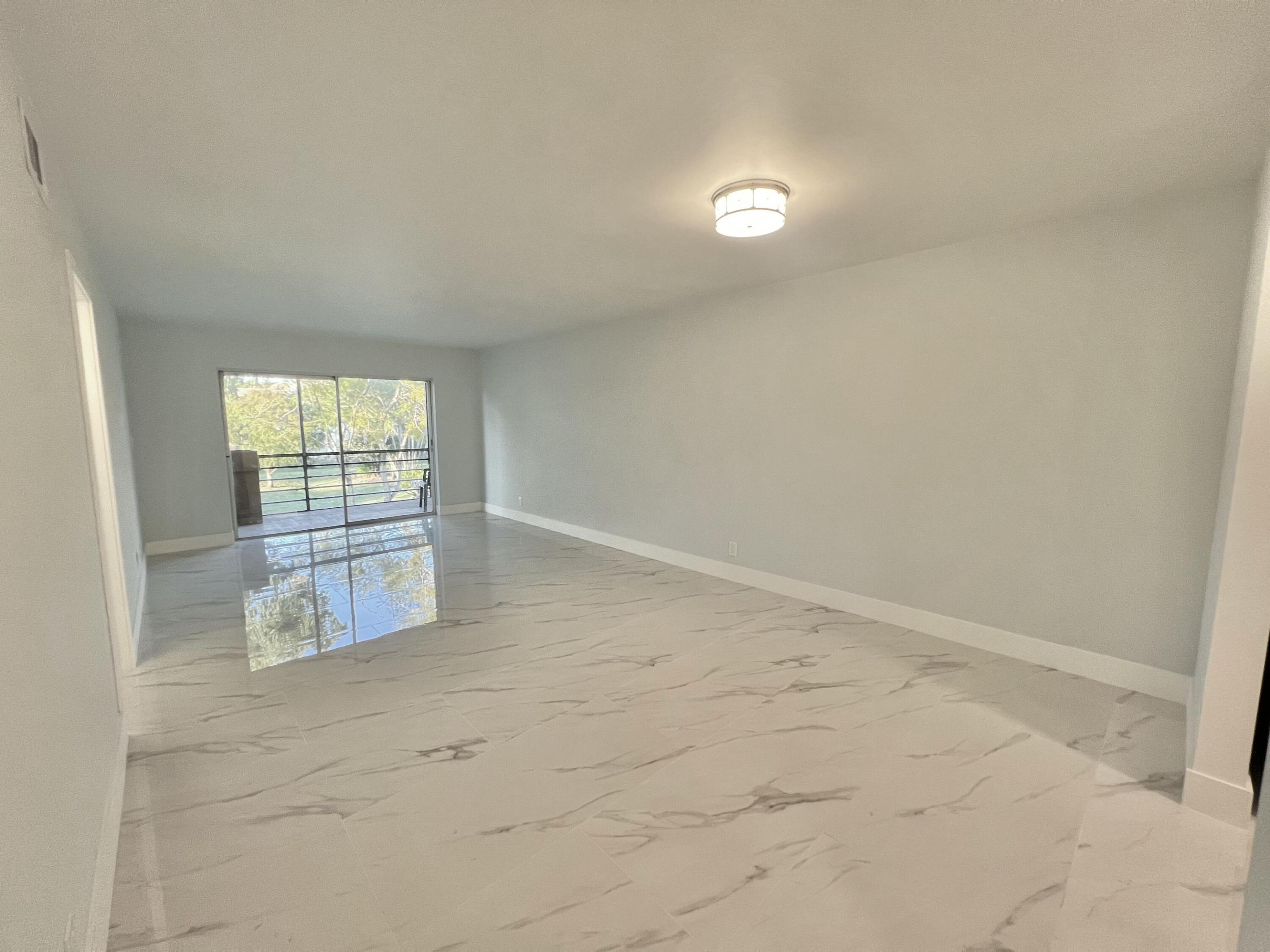 601 S State Road 7 #2c, Margate FL 33068