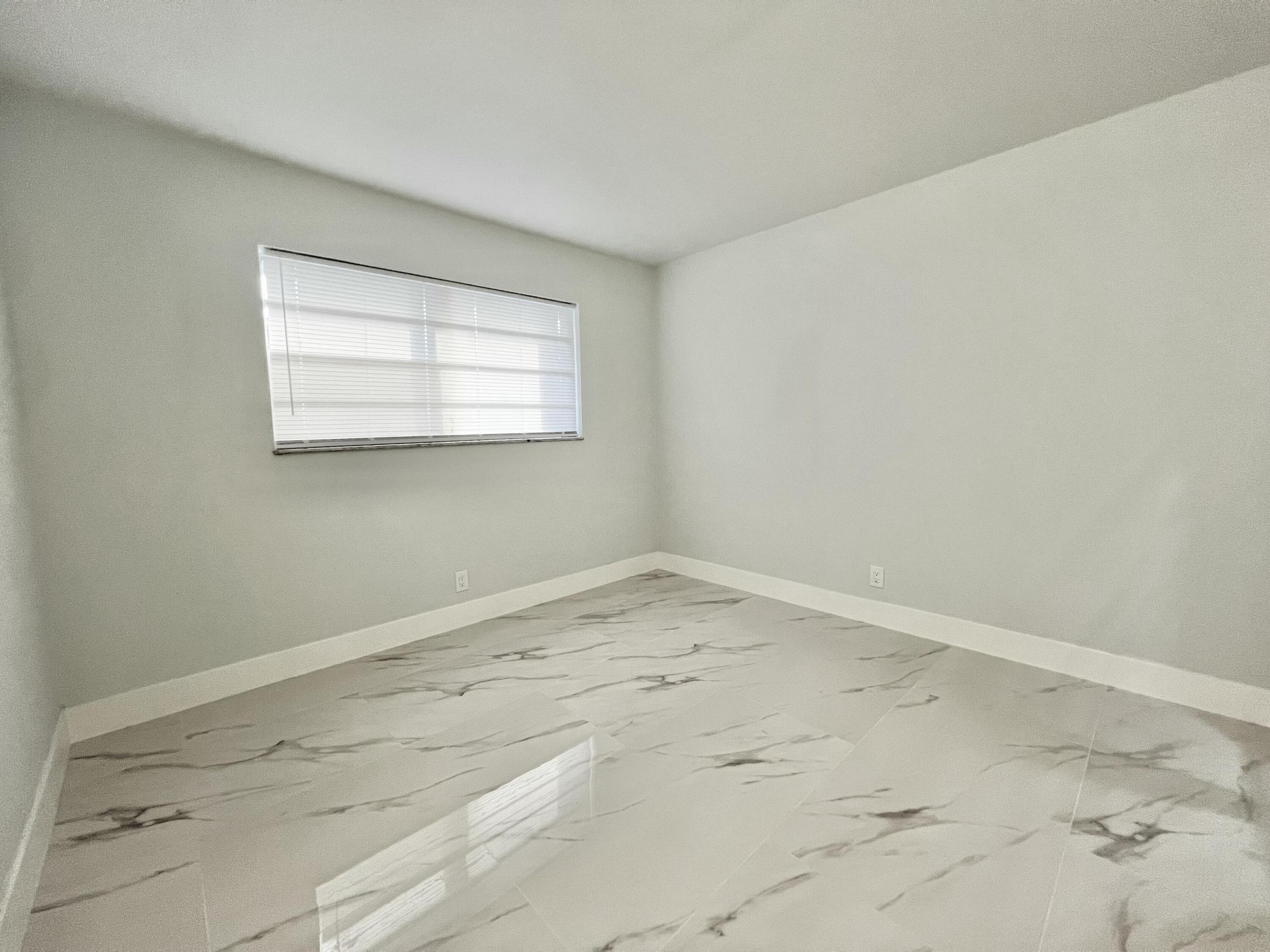601 S State Road 7 #2c, Margate FL 33068