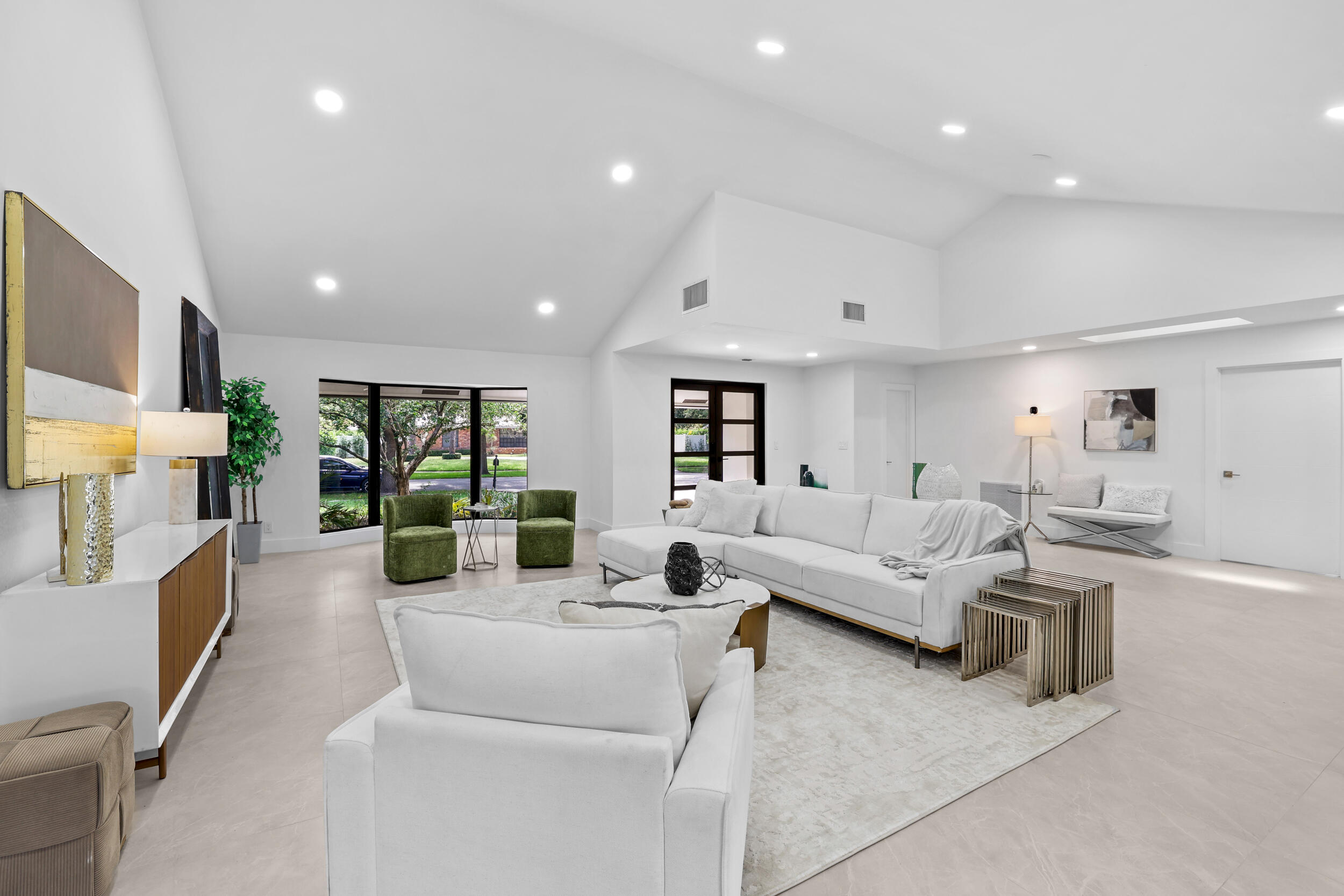 7571 Estrella, Boca Raton FL 33433