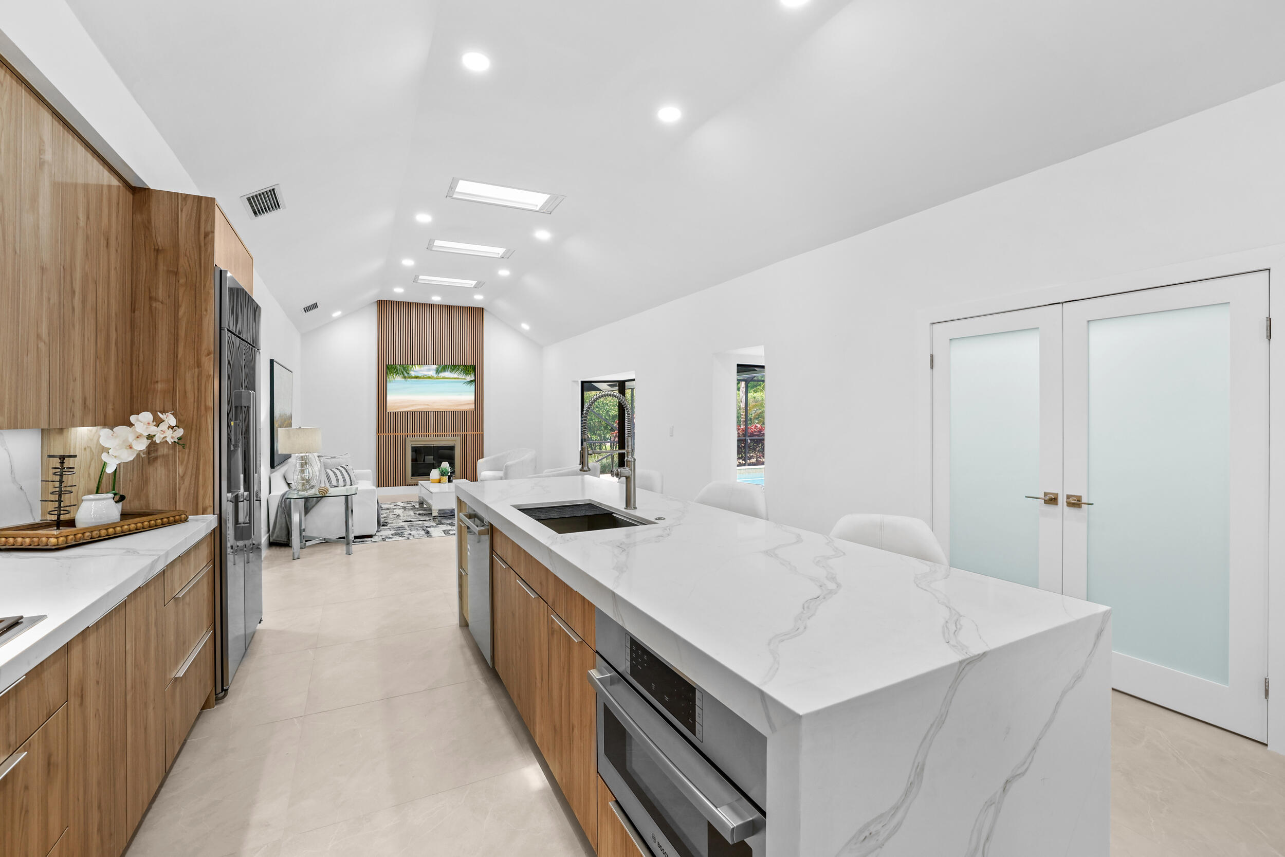 7571 Estrella, Boca Raton FL 33433