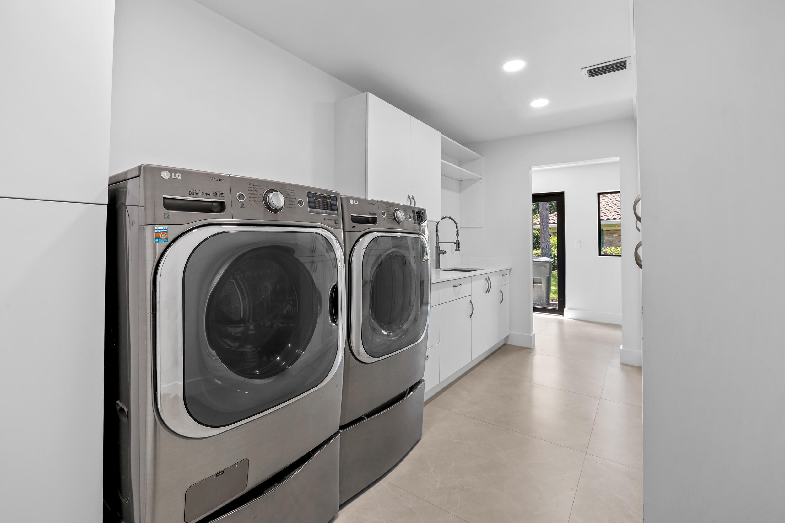 7571 Estrella, Boca Raton FL 33433