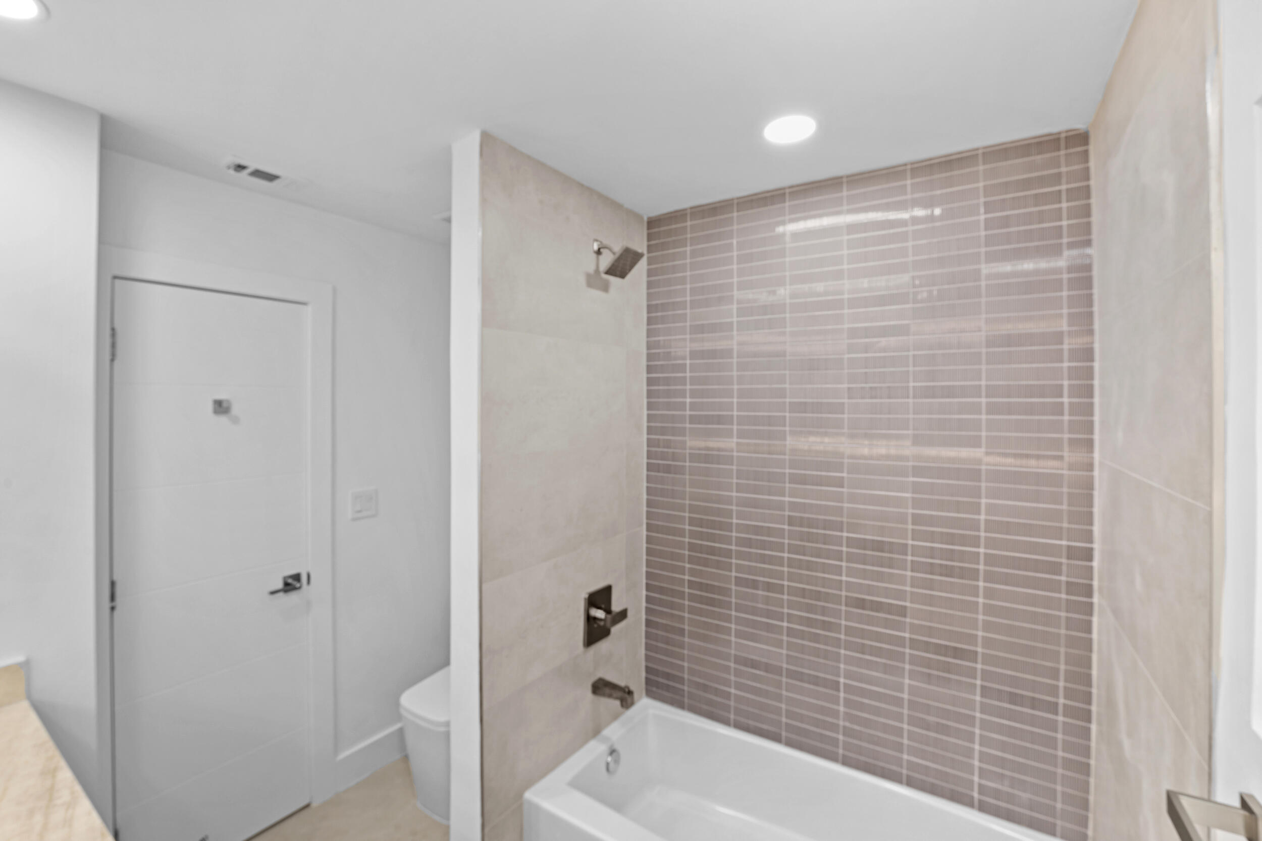 7571 Estrella, Boca Raton FL 33433