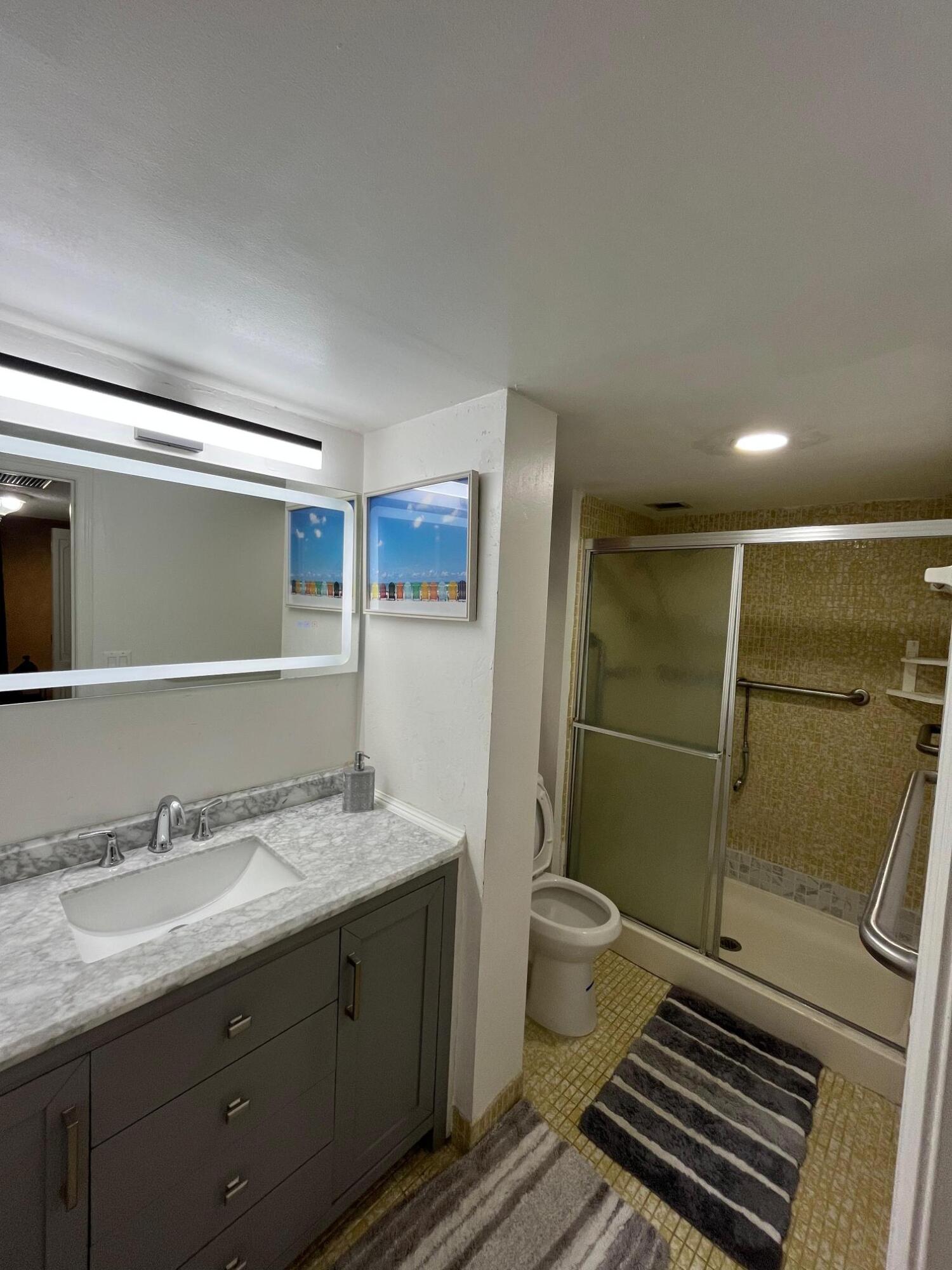 7041 Environ #127, Lauderhill FL 33319