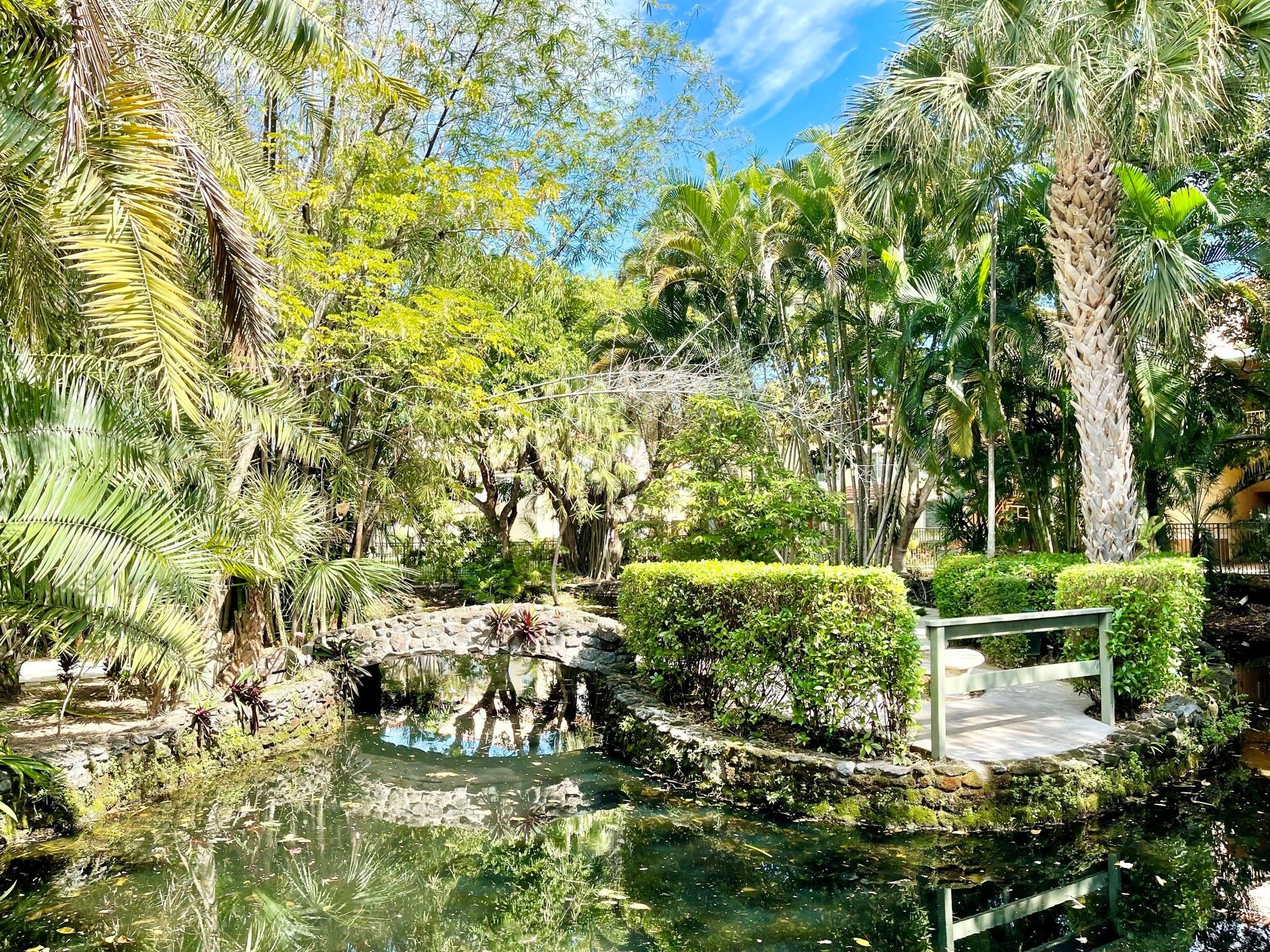 120 Yacht Club #305, Hypoluxo FL 33462