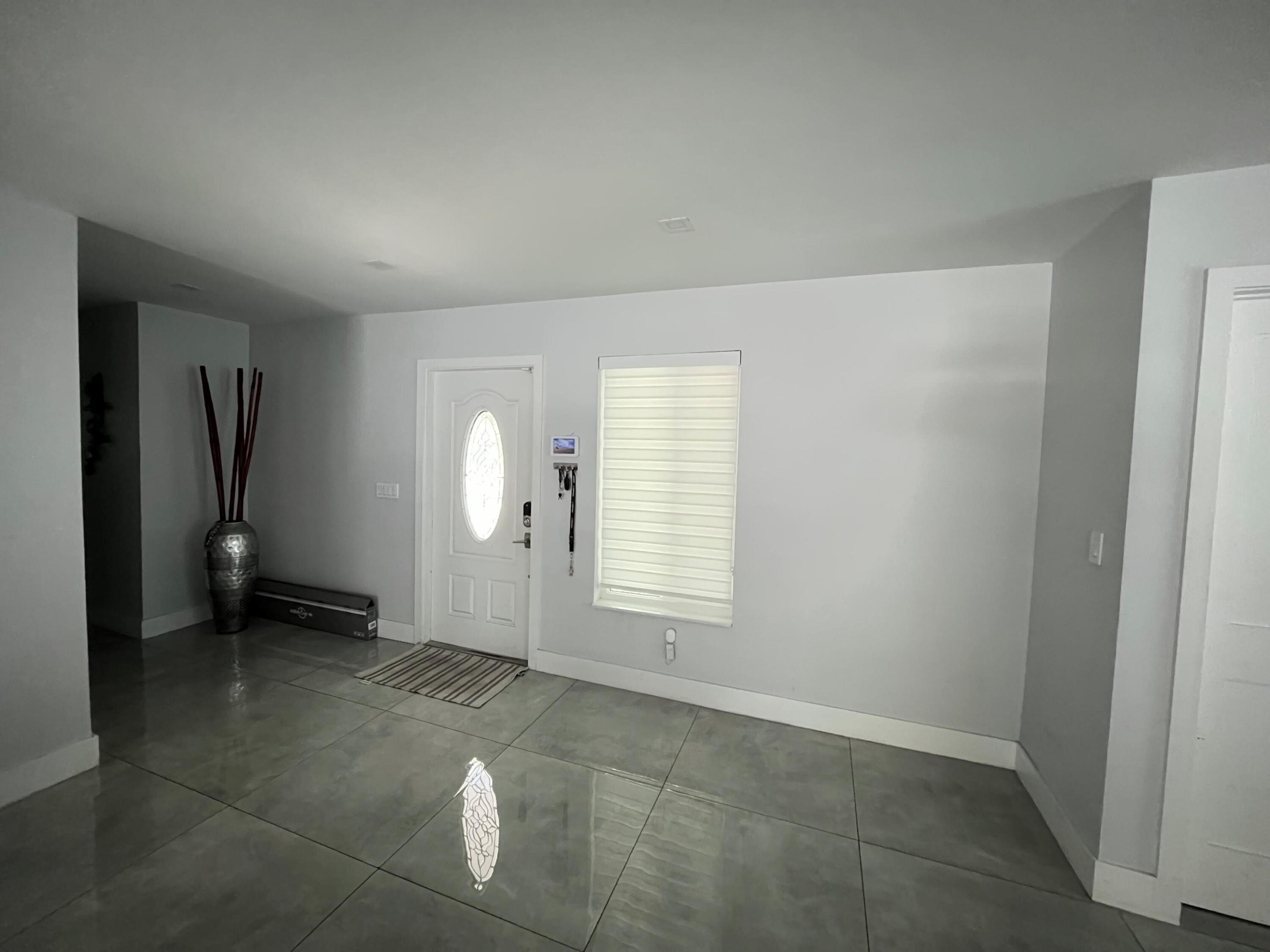 6800 SW 7th, North Lauderdale FL 33068