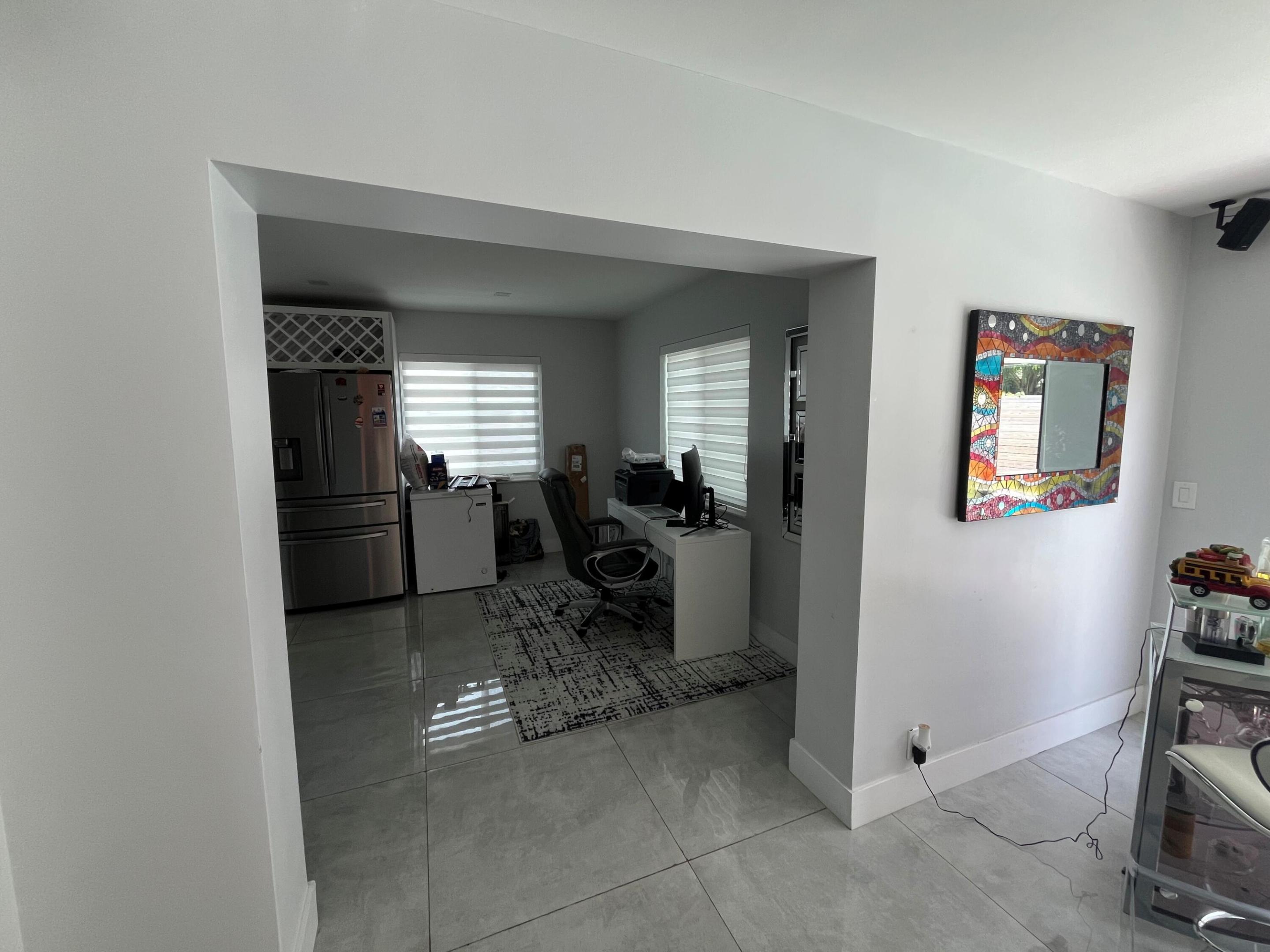 6800 SW 7th, North Lauderdale FL 33068