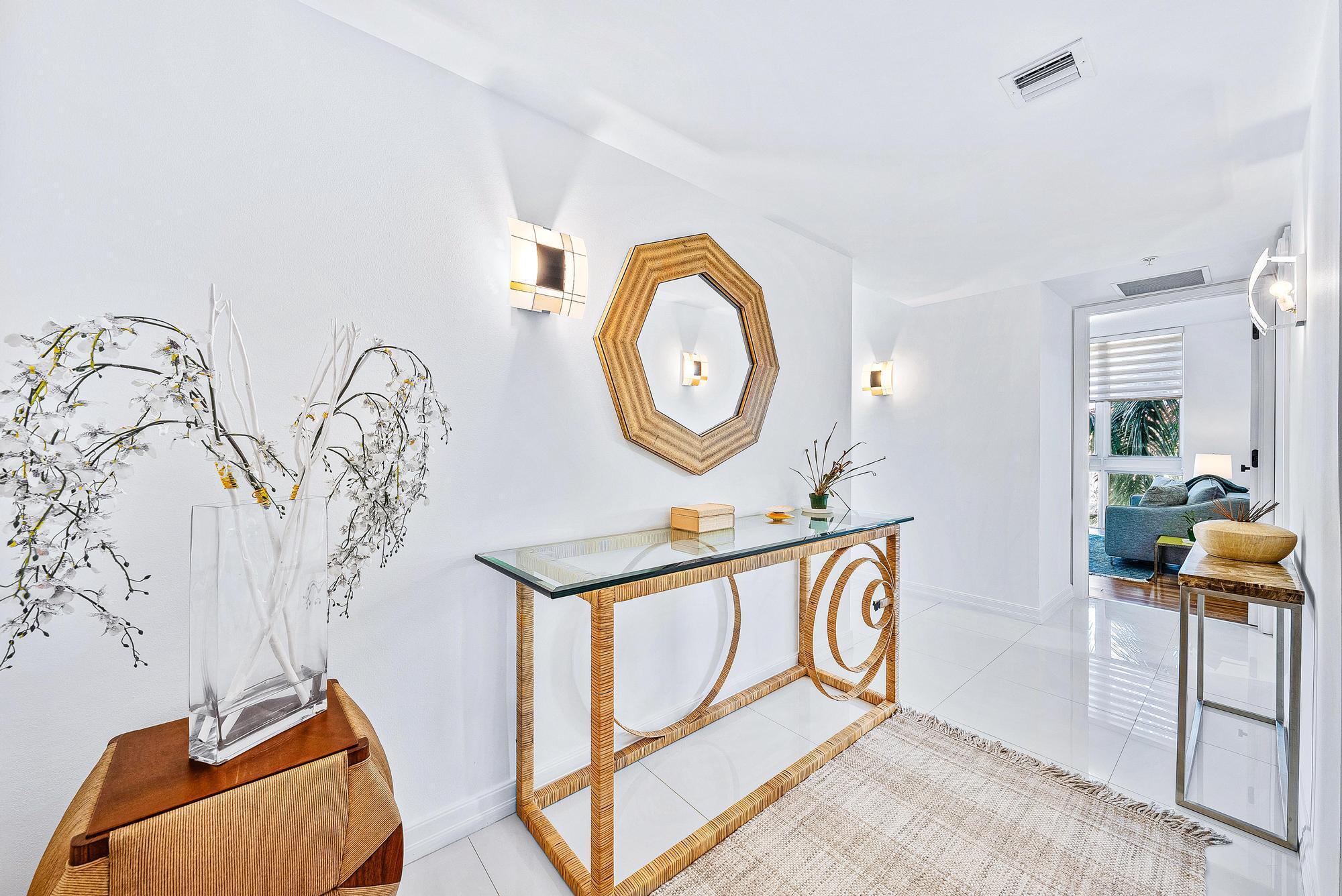 550 Okeechobee #422, West Palm Beach FL 33401