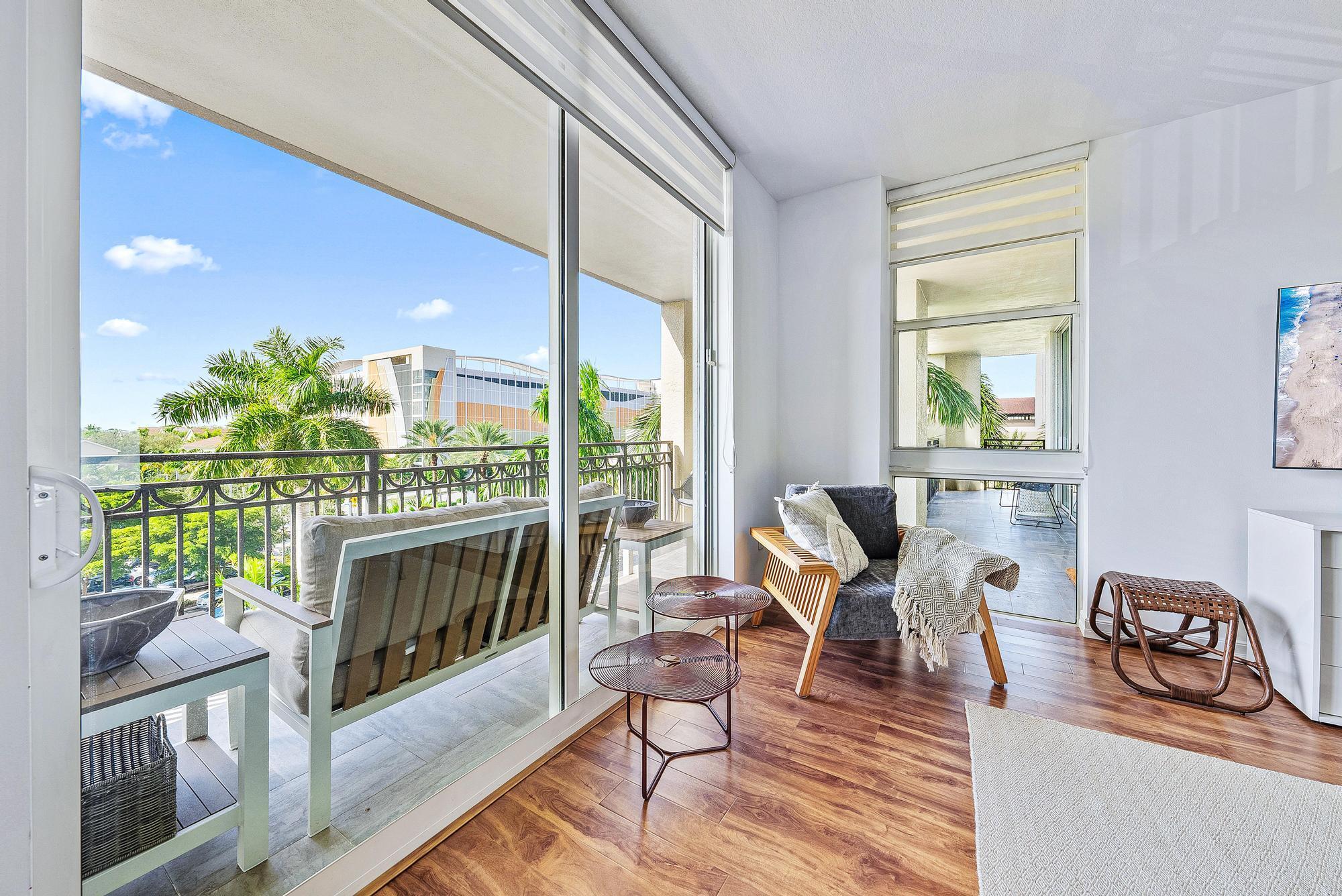 550 Okeechobee #422, West Palm Beach FL 33401