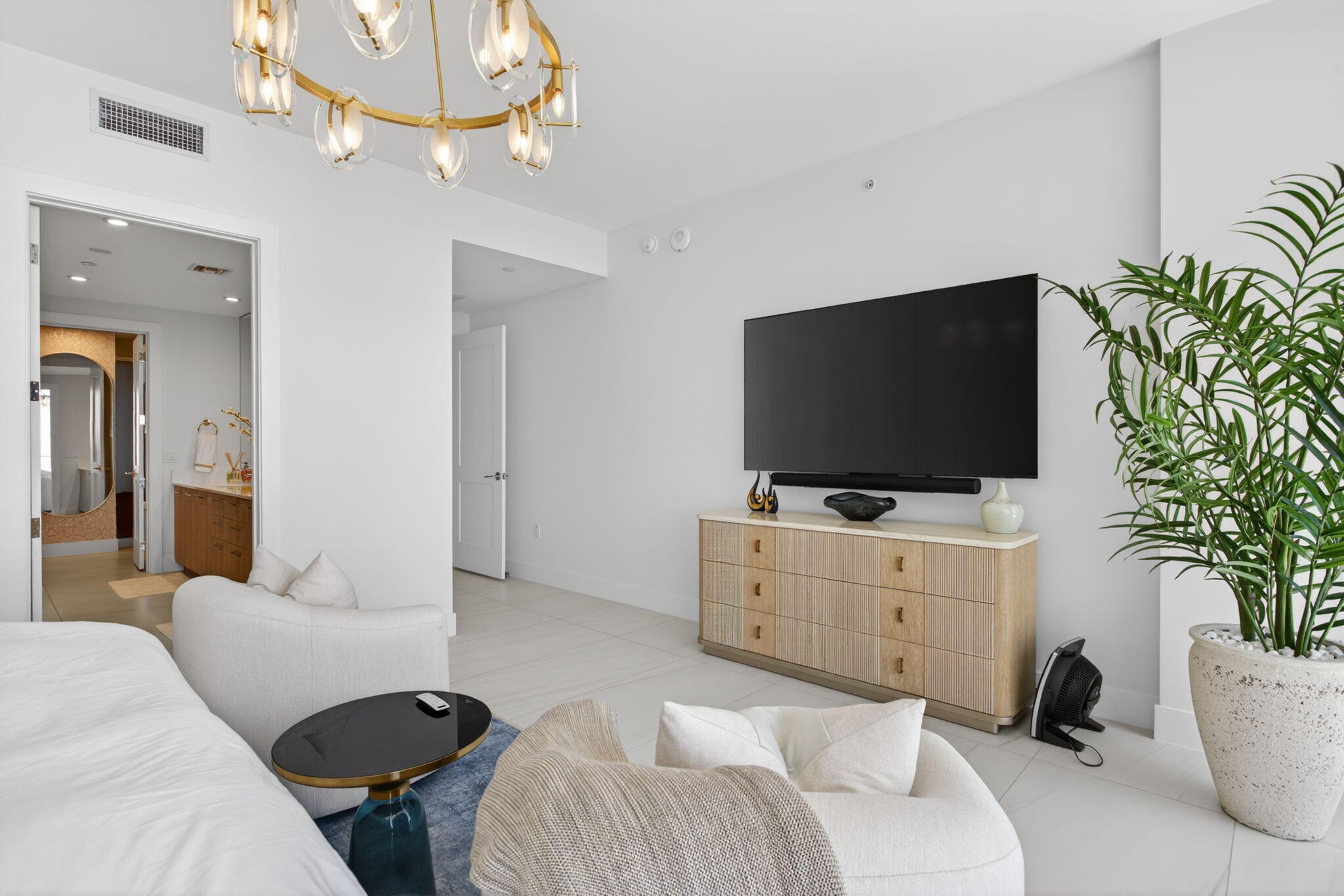 151 N Seabreeze #1004, Fort Lauderdale FL 33304
