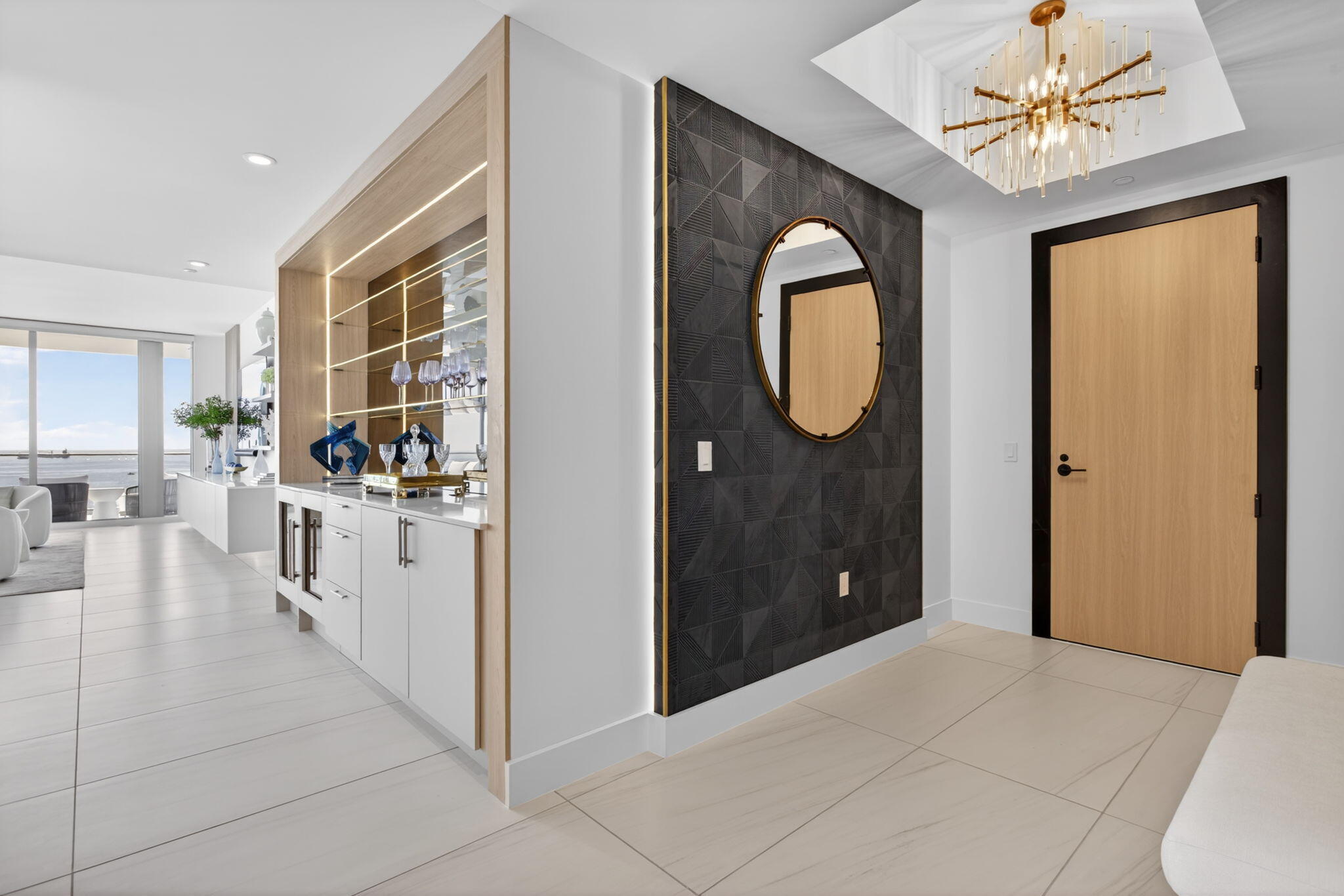 151 N Seabreeze #1004, Fort Lauderdale FL 33304