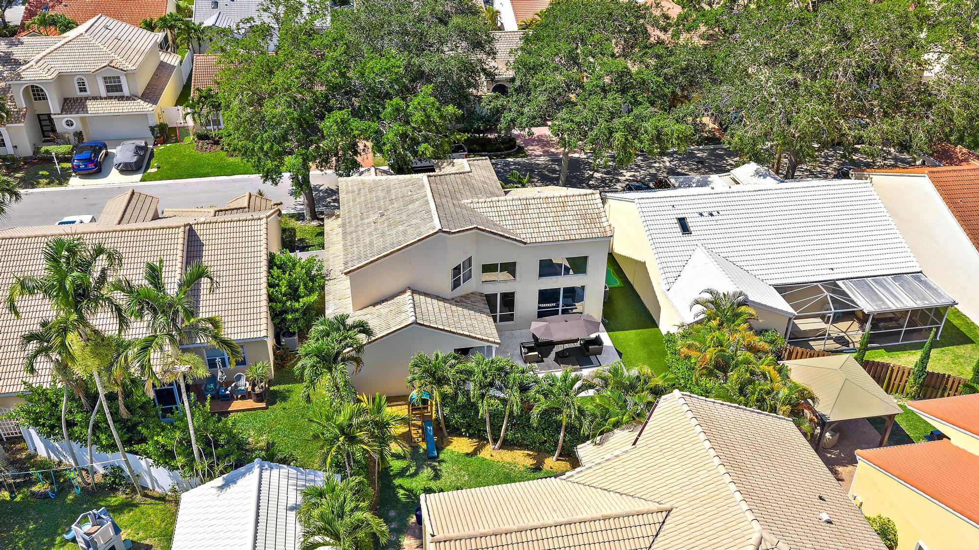 10101 Oak Bark, Palm Beach Gardens FL 33410