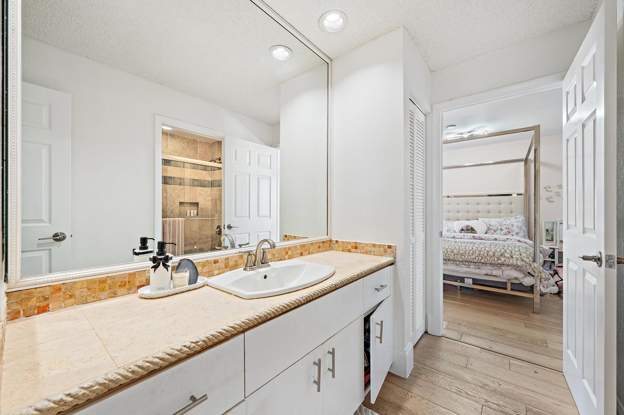 10101 Oak Bark, Palm Beach Gardens FL 33410