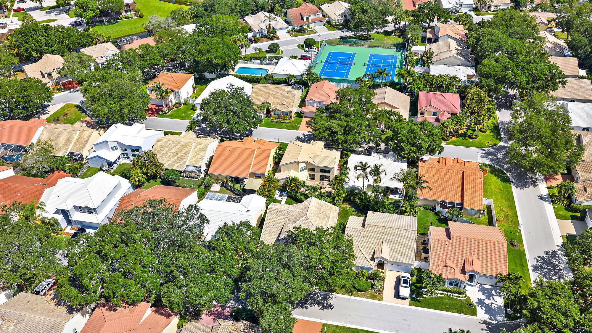 10101 Oak Bark, Palm Beach Gardens FL 33410